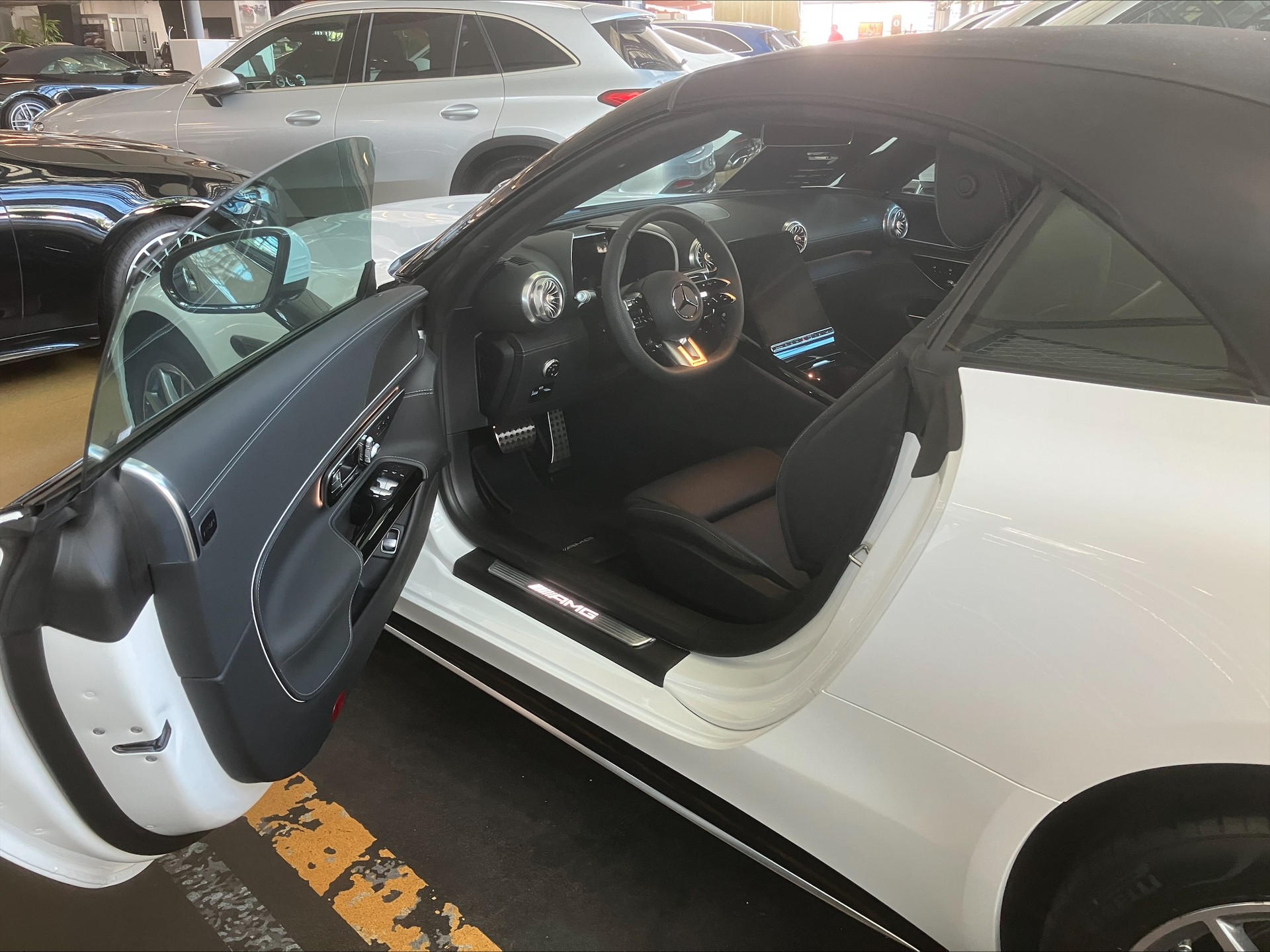 MERCEDES-BENZ Cabriolet-image-9