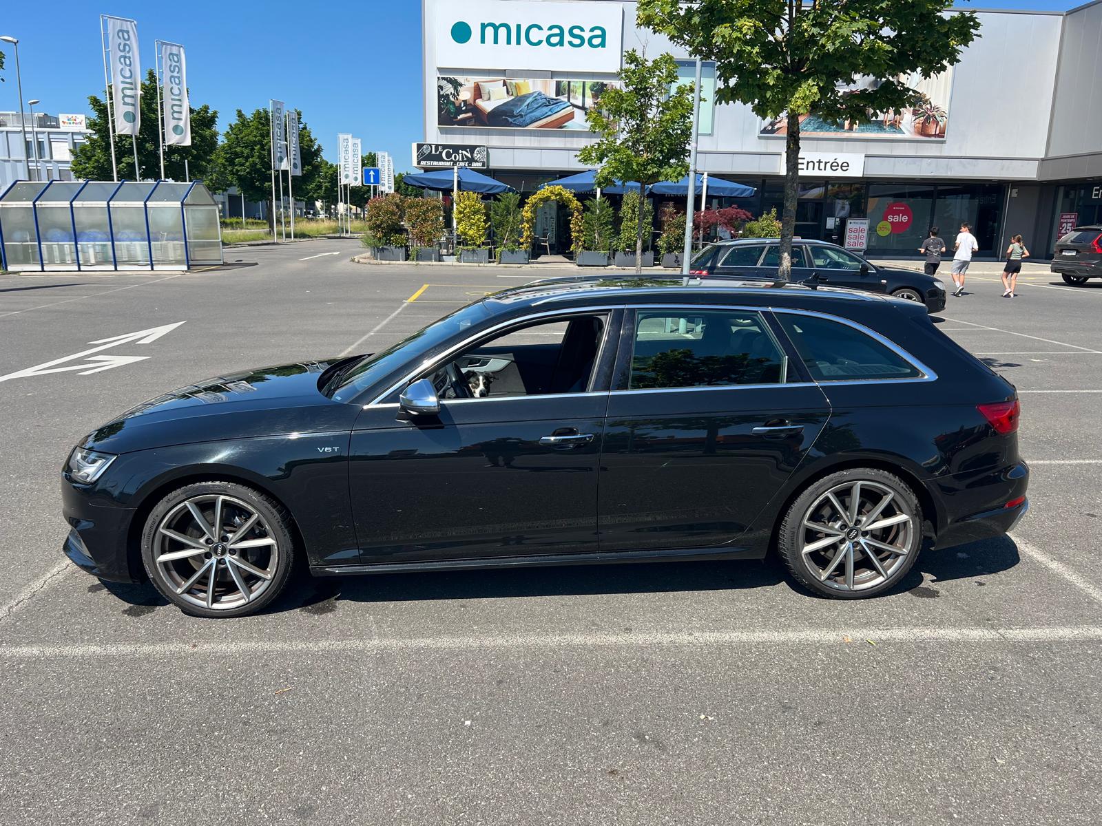 AUDI 3.0 V6 TFSI quattro S-Tronic-image-6