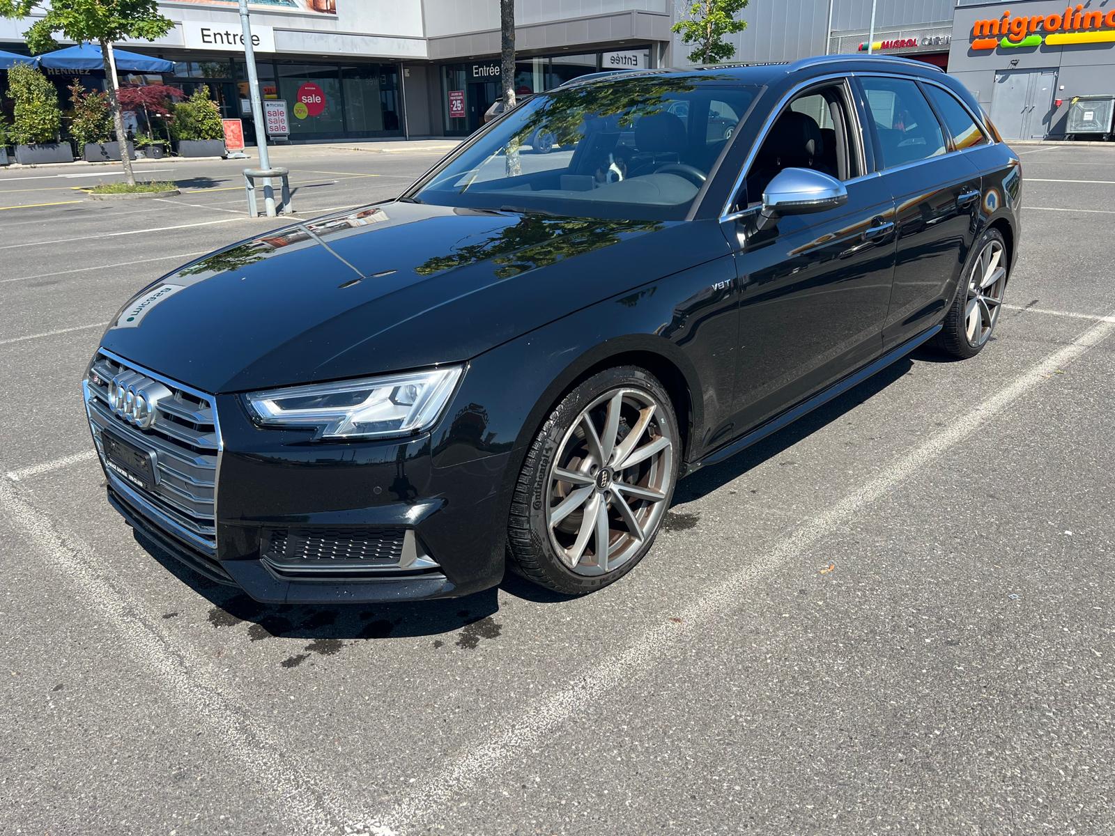 AUDI 3.0 V6 TFSI quattro S-Tronic