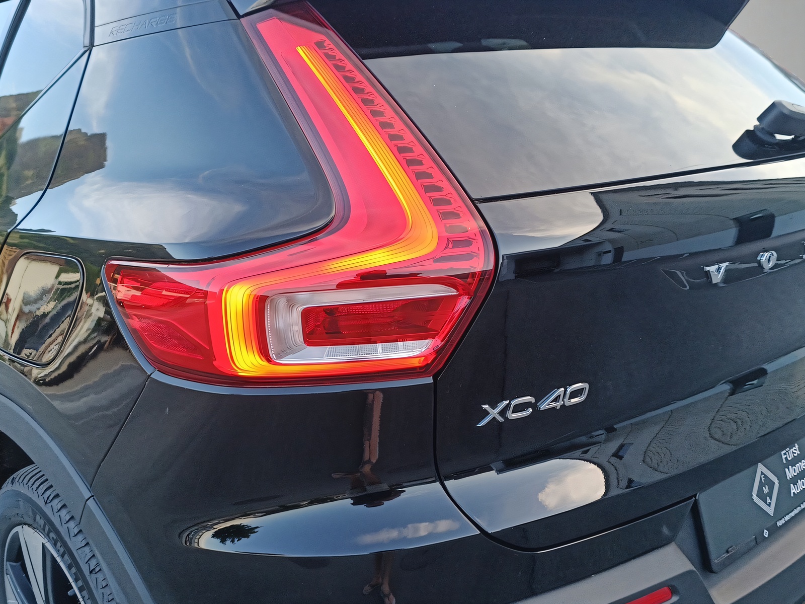 VOLVO XC40 Recharge-image-8