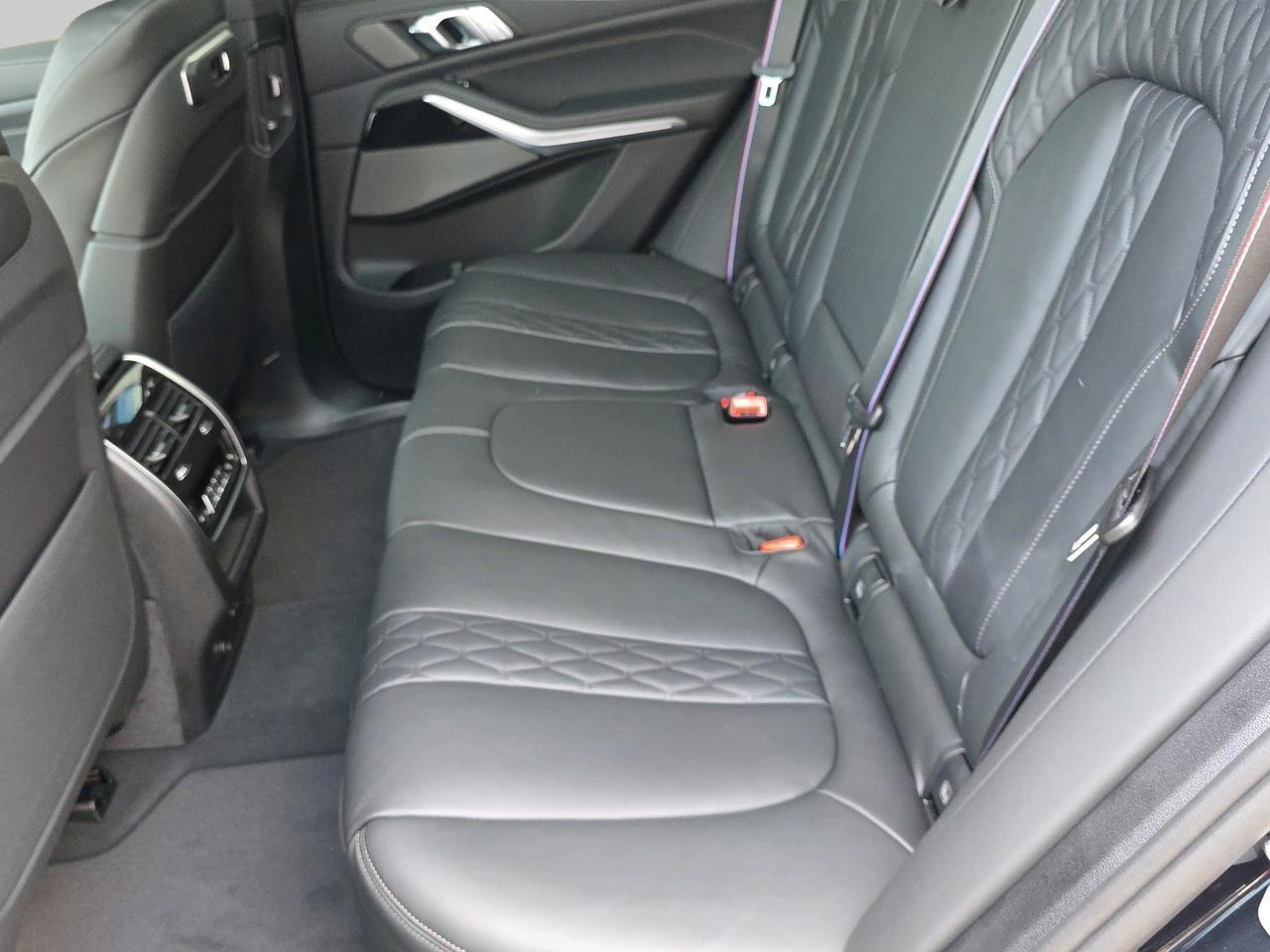 BMW X5 30d xDrive-image-11