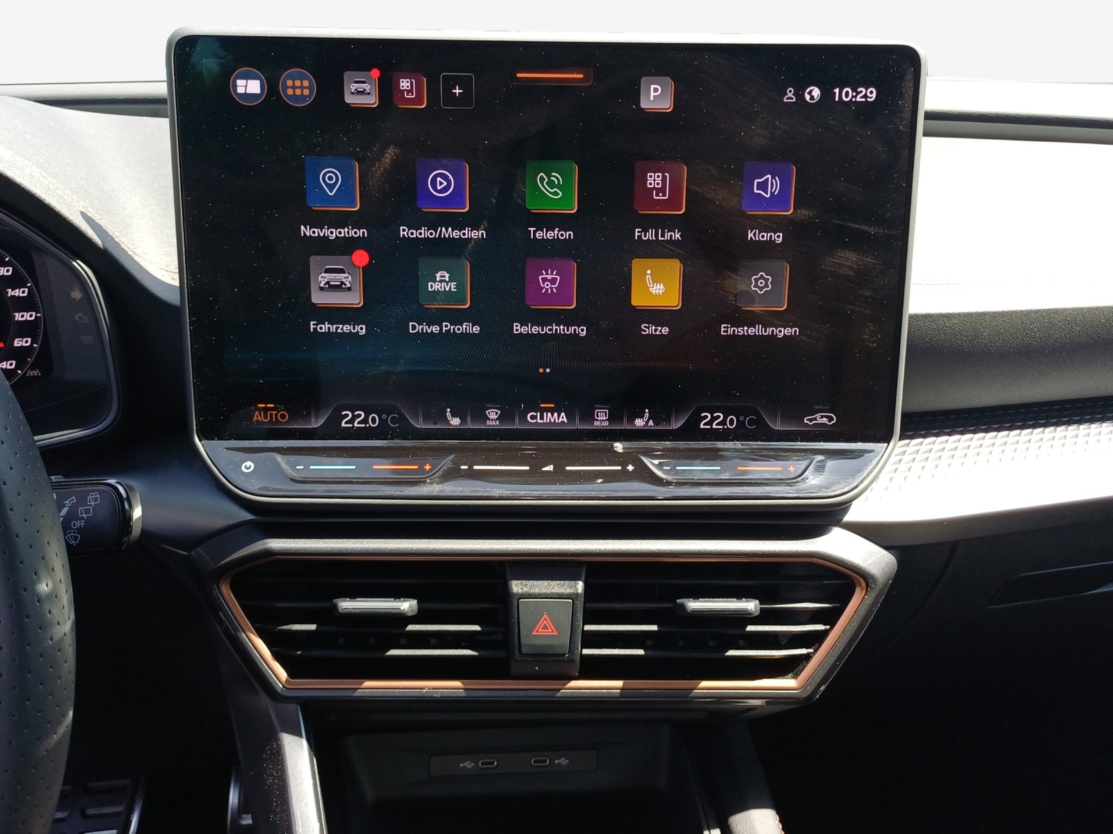CUPRA Formentor 1.5 TSI DSG-image-10