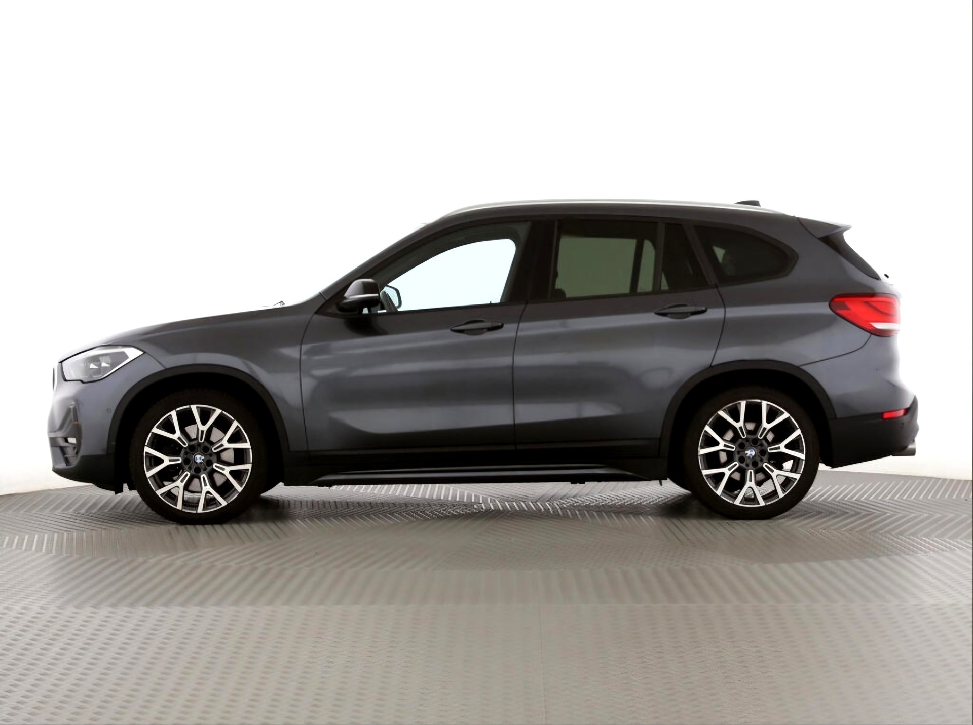 BMW X1 xDrive 20d Sport Line Steptronic-image-2