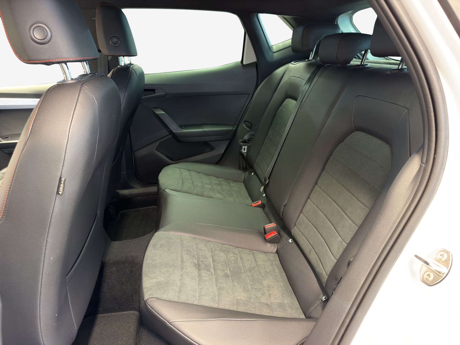 SEAT Ibiza 1.5 EcoTSI Move FR DSG-image-11