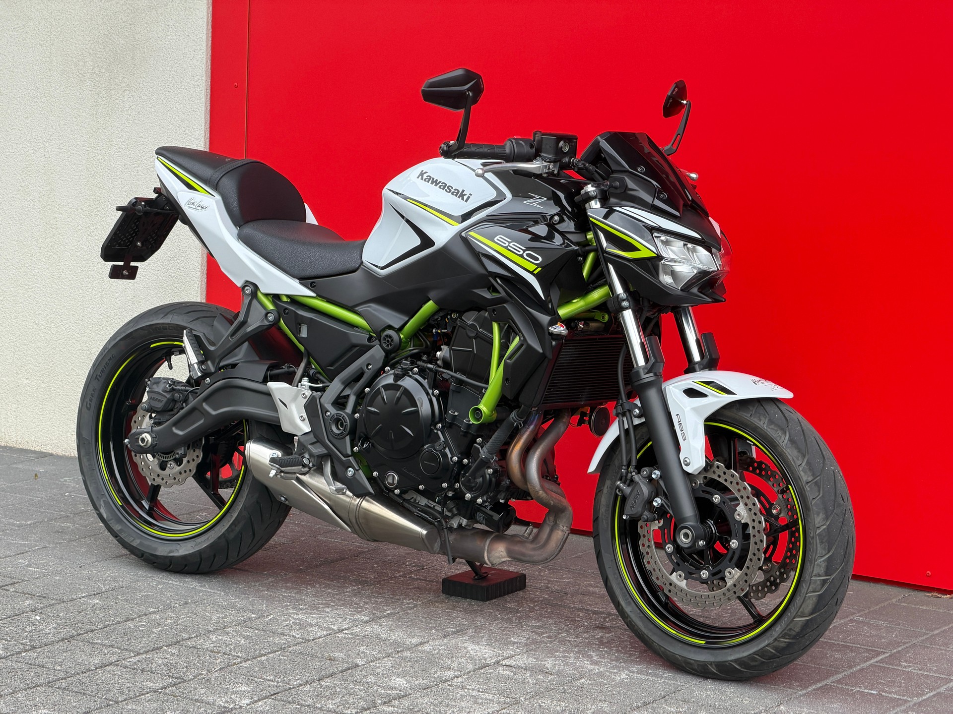 KAWASAKI Z 650 (35kW)-image-14