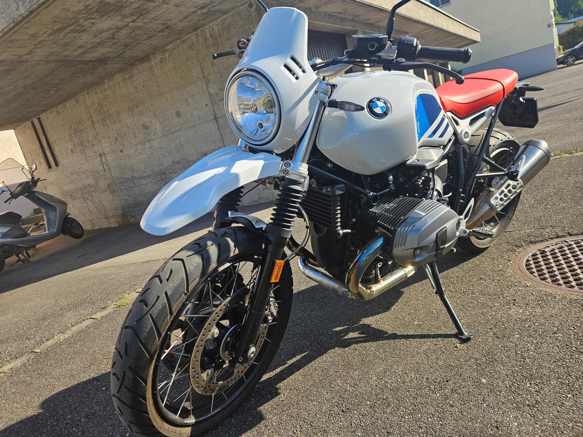BMW R nineT Urban G/S ABS-image-2