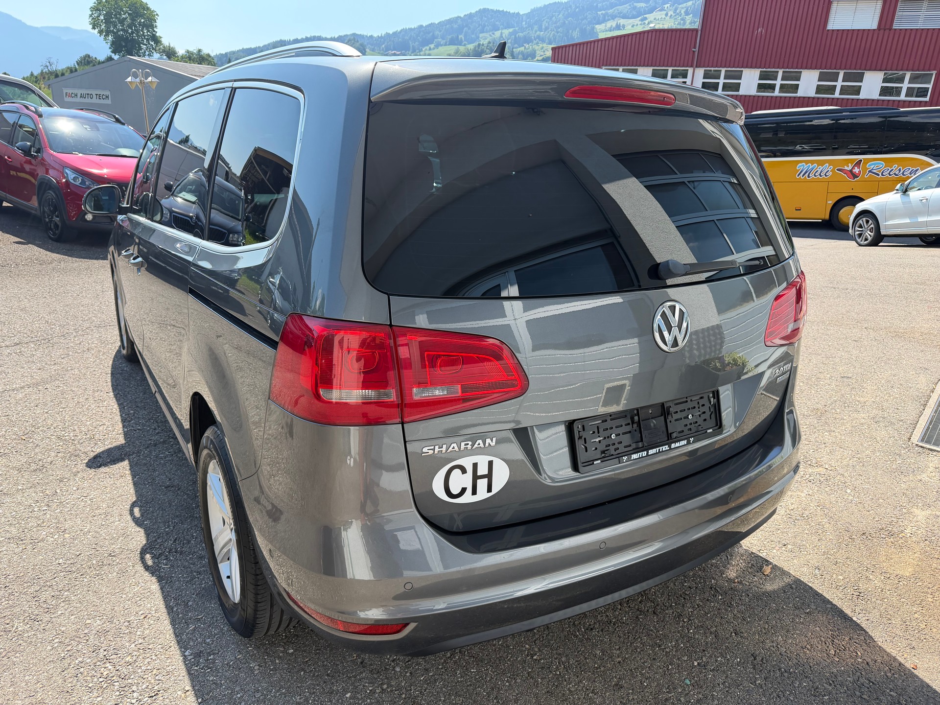 VW Sharan 2.0 TDI BMT Comfortline DSG-showroom-element-2