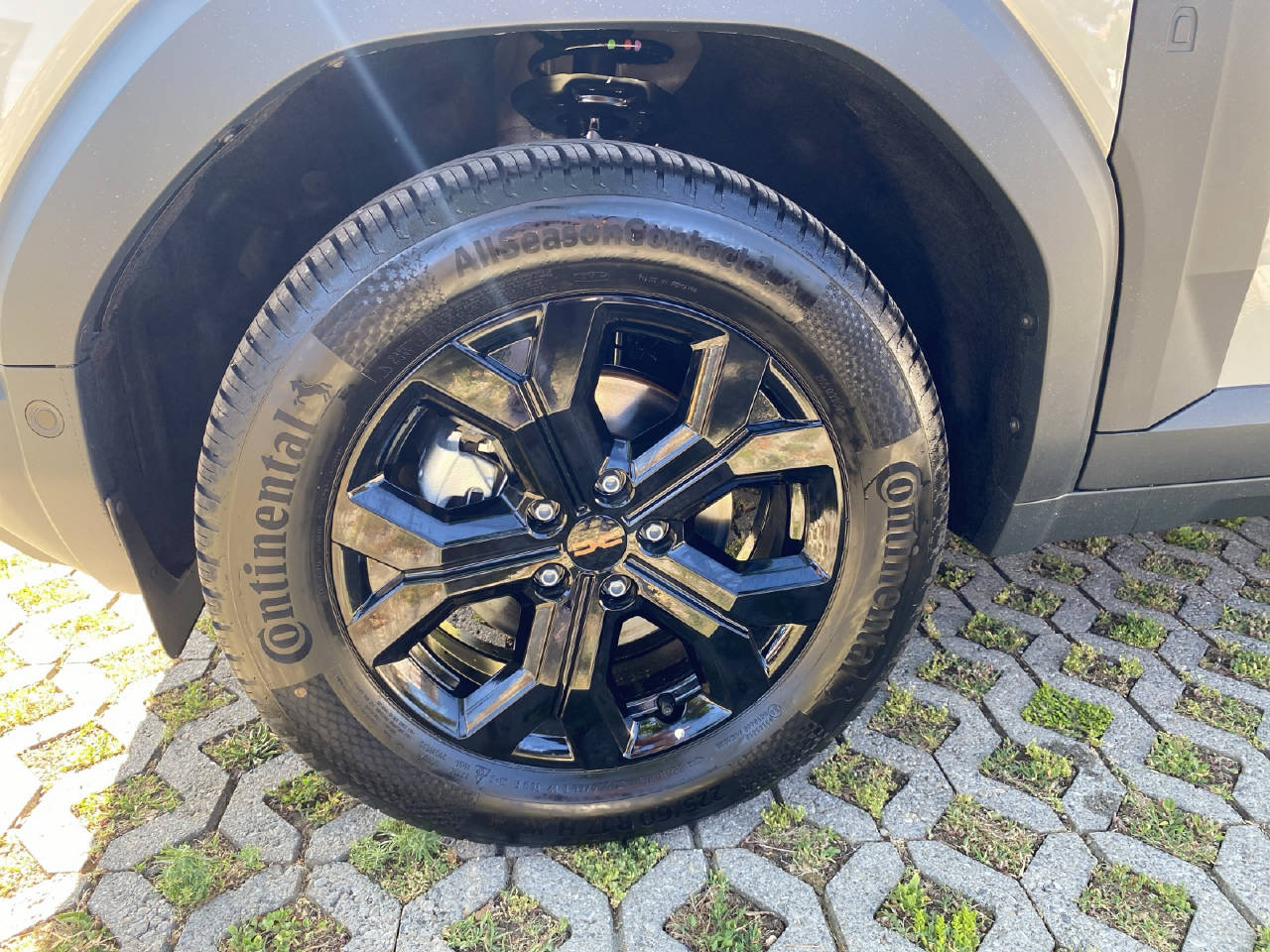 DACIA Duster 1.2 Hybrid Extreme 4WD-image-12
