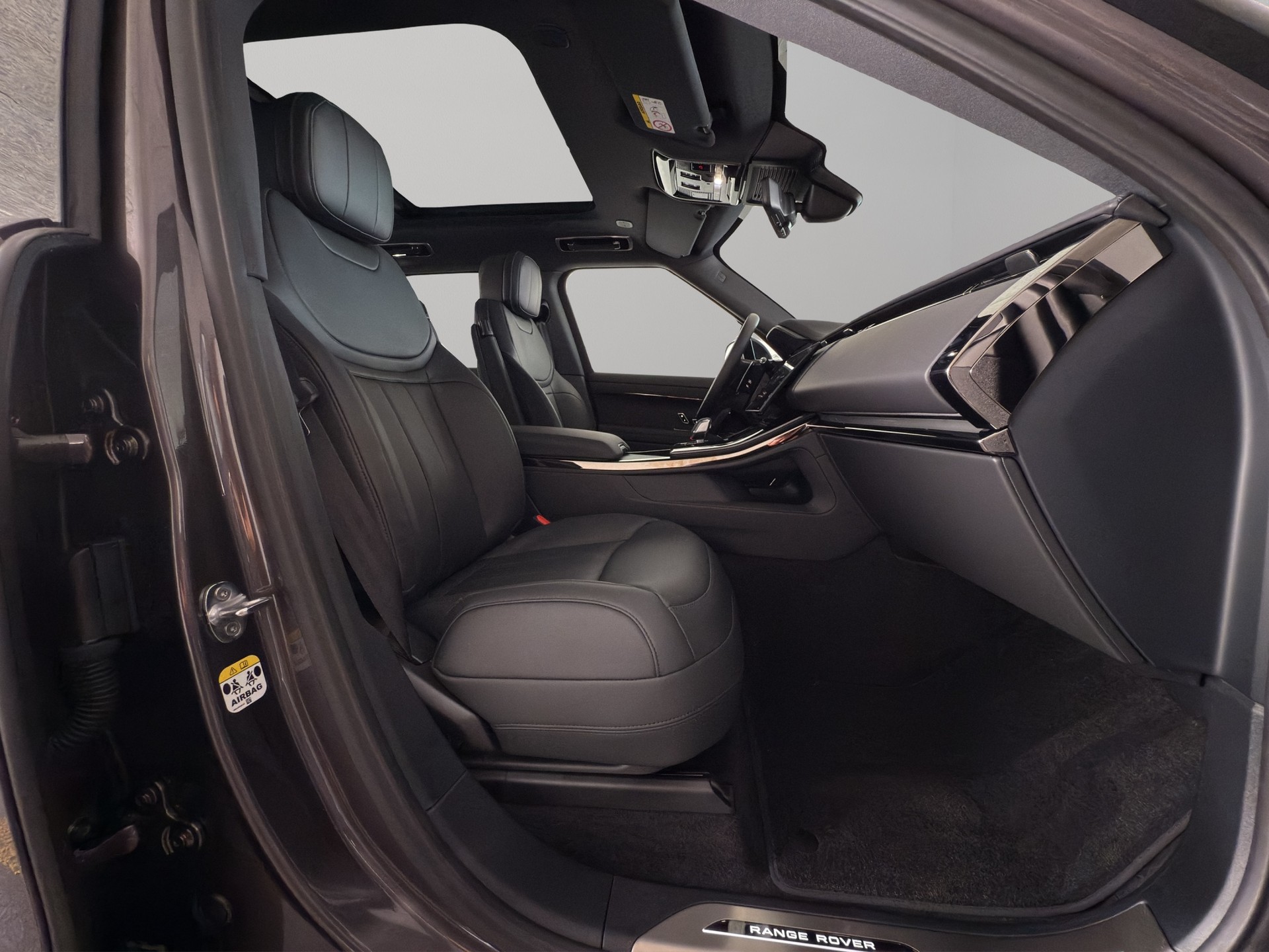 LAND ROVER Range Rover Sport 3.0 I6 P460e SE Dynamic-image-14