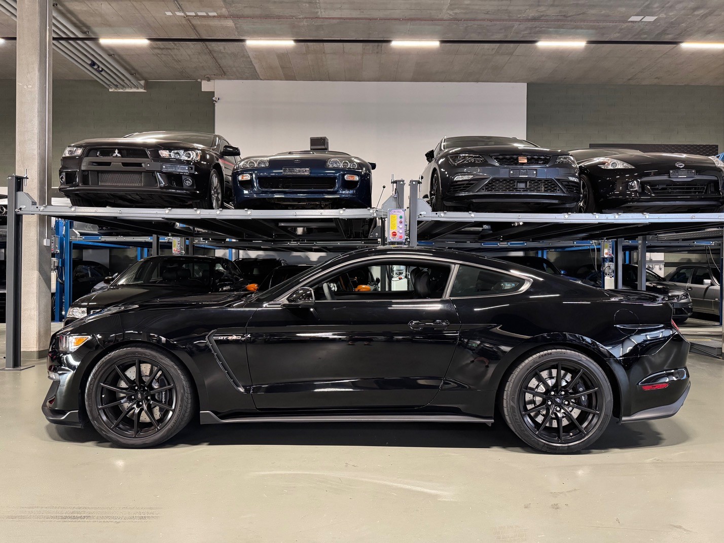 FORD Mustang Shelby GT350 *track pack*