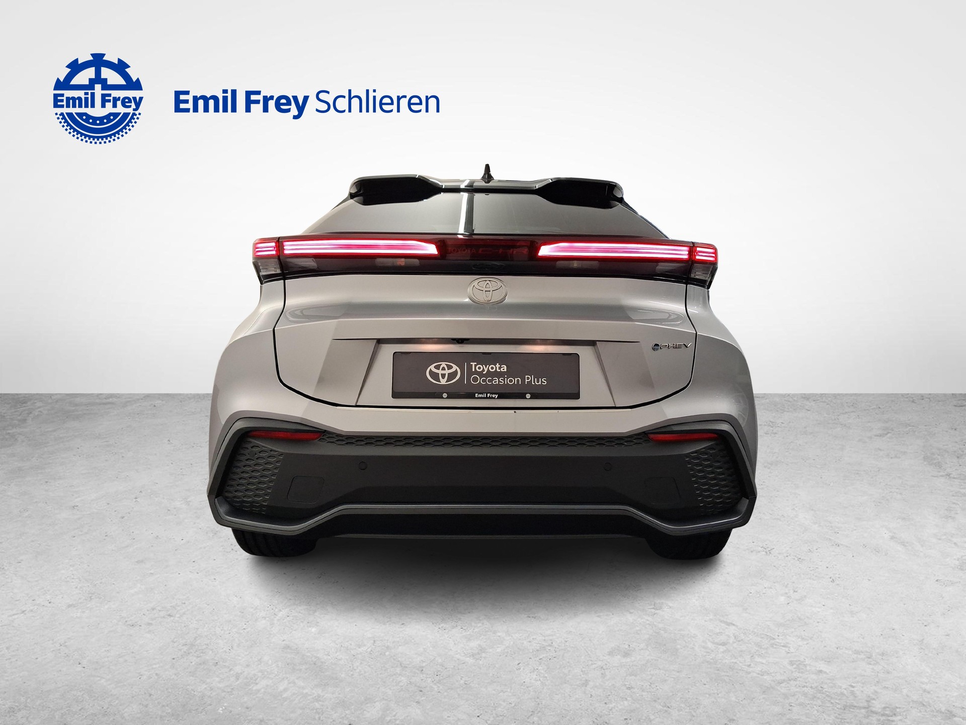 TOYOTA C-HR 2.0 PHEV Trend-showroom-element-3