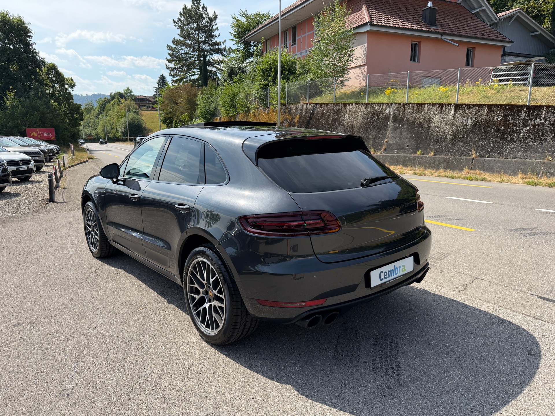 PORSCHE Macan GTS PDK-image-3