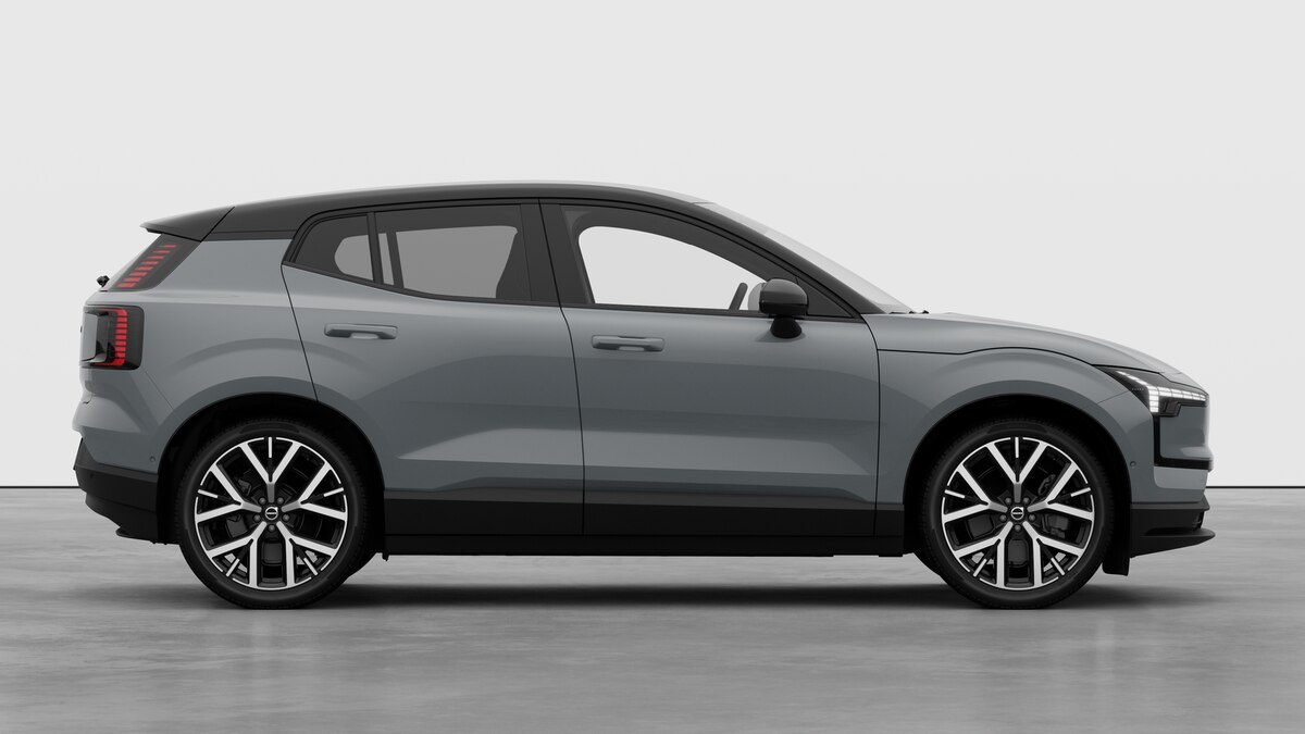 VOLVO EX 30 E60 Twin Ultra Performance Sw. Black Ed. AWD-showroom-element-3