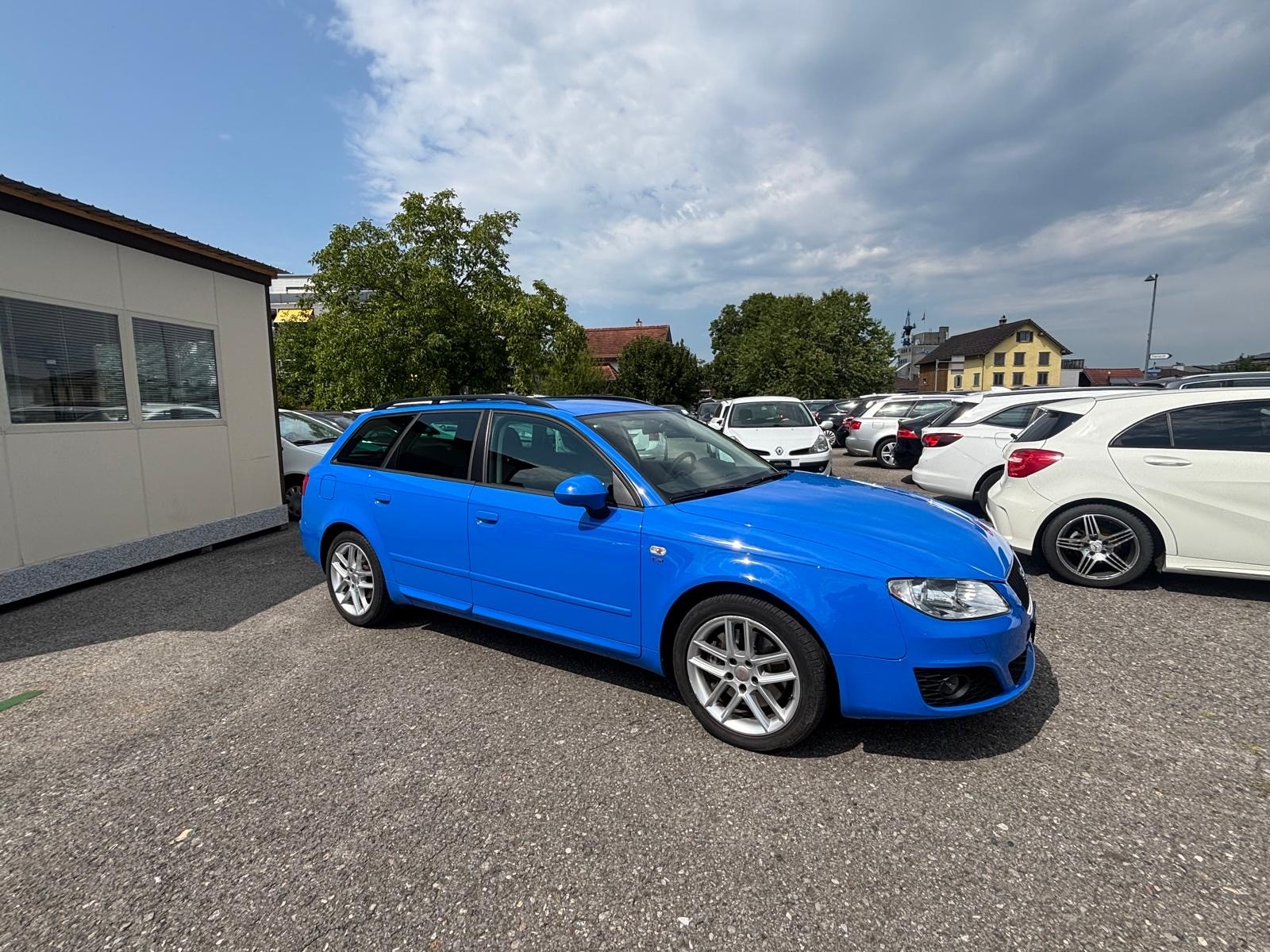 SEAT Exeo ST 2.0 TSI Style multitronic-image-2