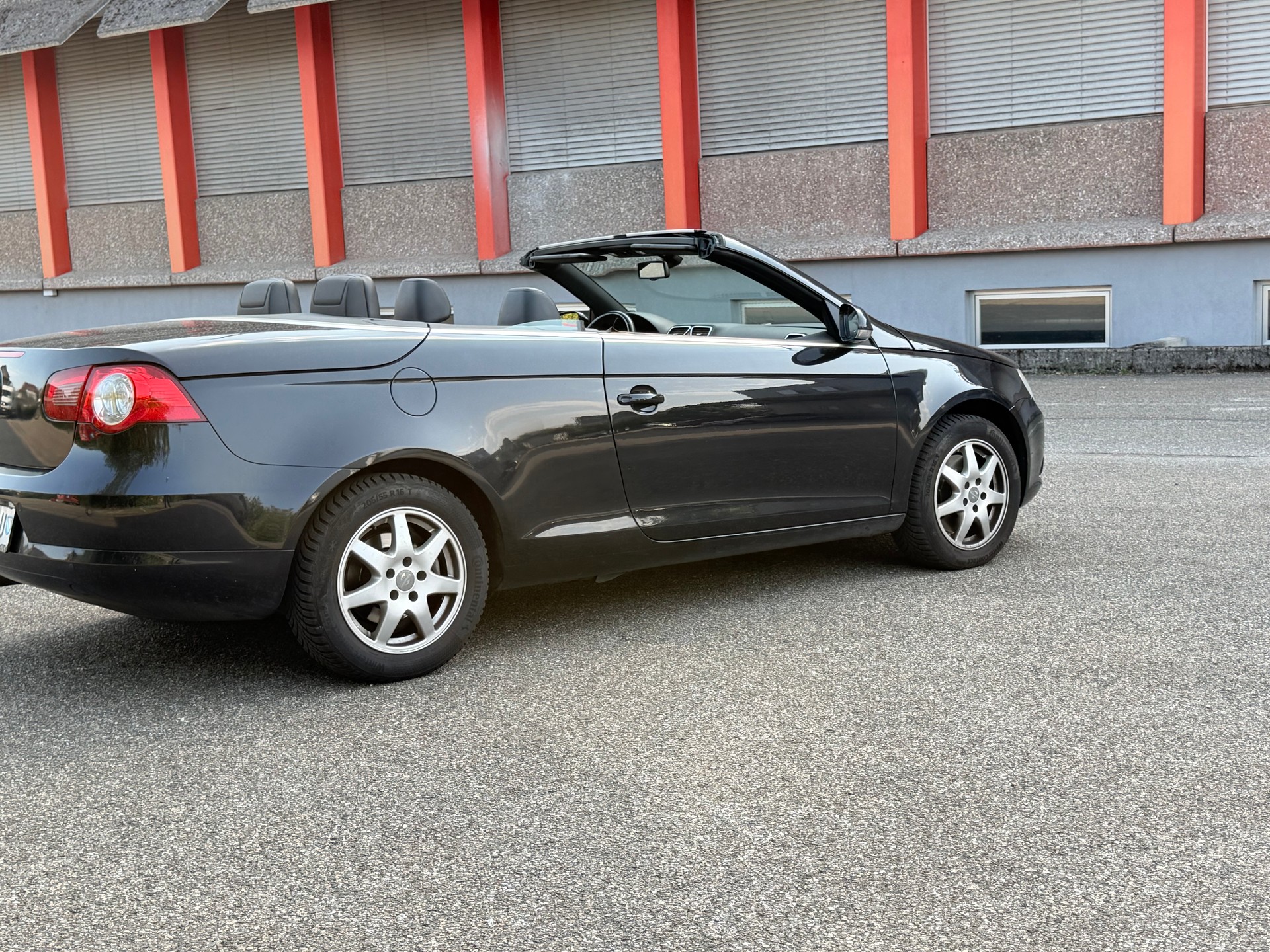 VW Eos 2.0 FSI Turbo-image-5