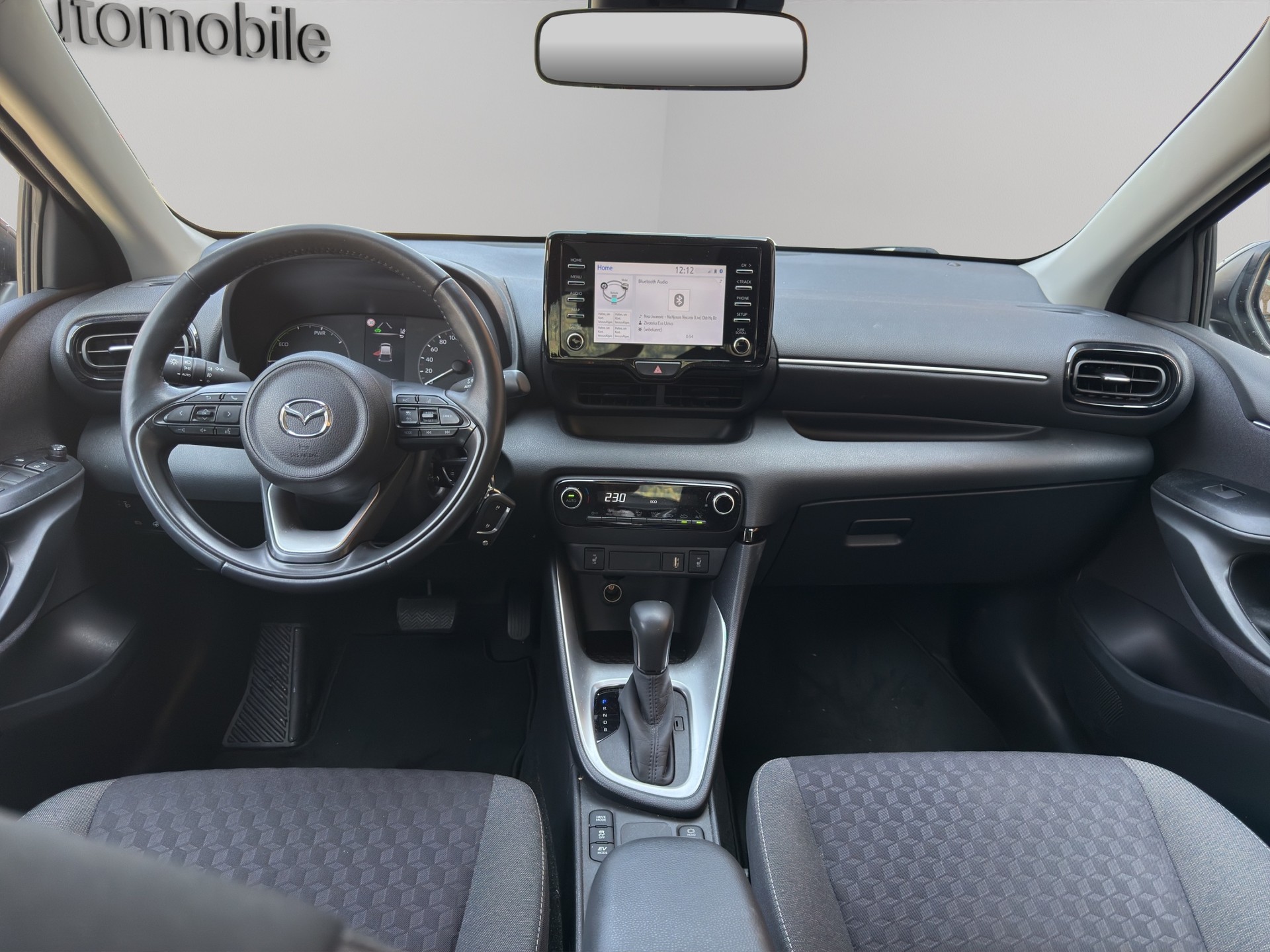 MAZDA 2 Hybrid-image-11