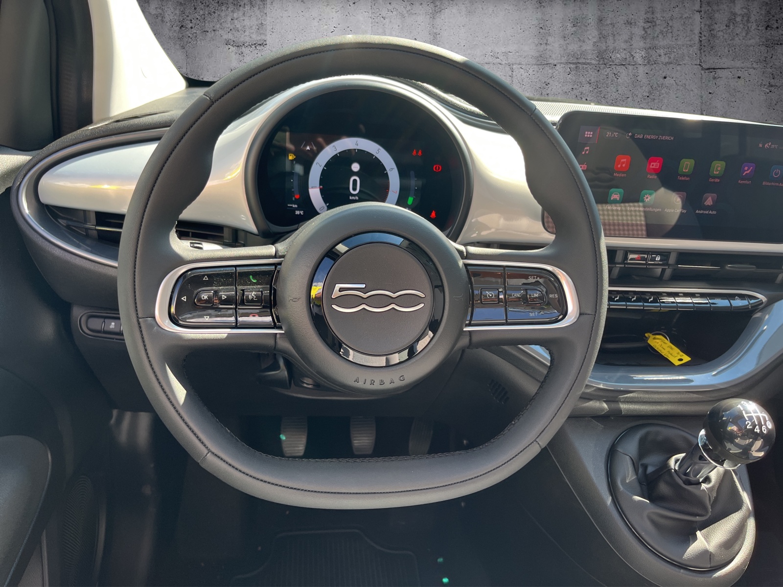 FIAT 500 Cabrio 1.0 Hybrid Dolcevita-image-9