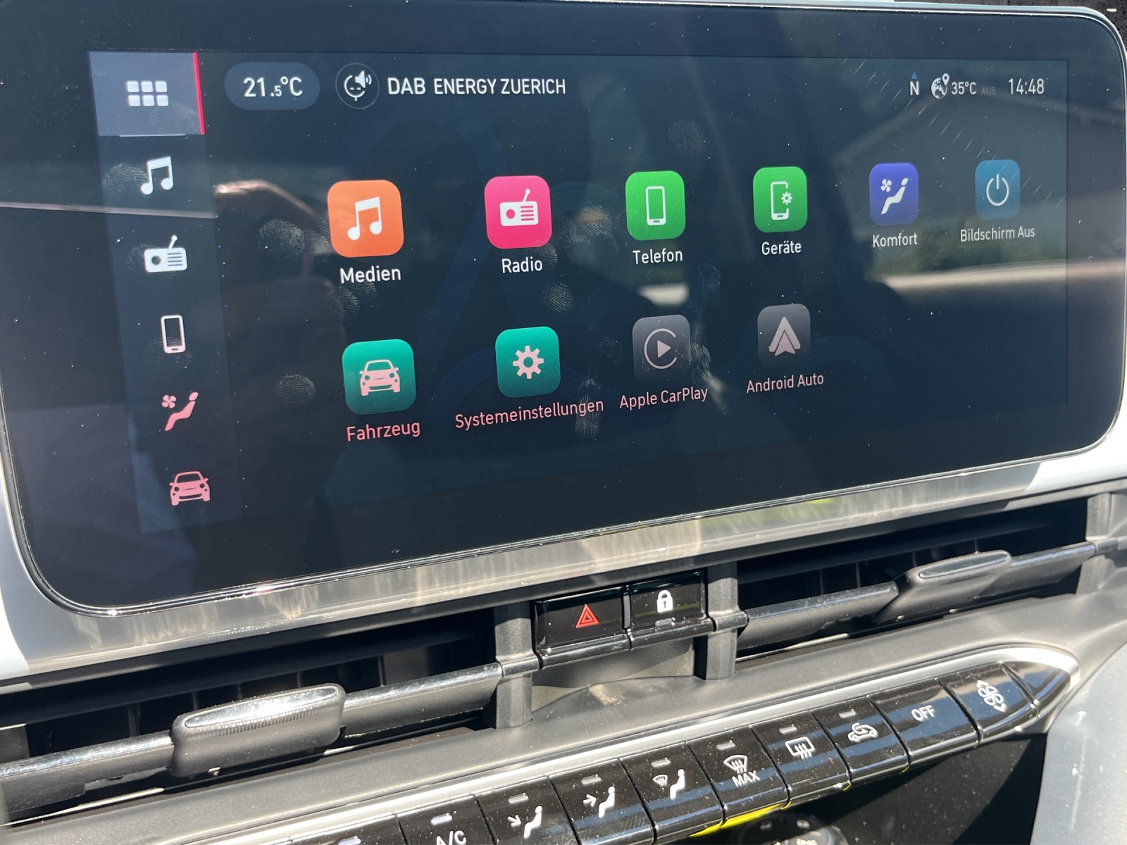FIAT 500 Cabrio 1.0 Hybrid Dolcevita-image-11