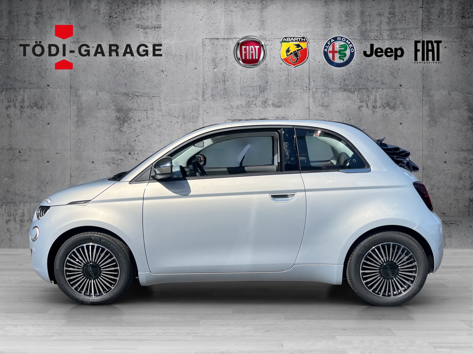 FIAT 500 Cabrio 1.0 Hybrid Dolcevita-showroom-element-2