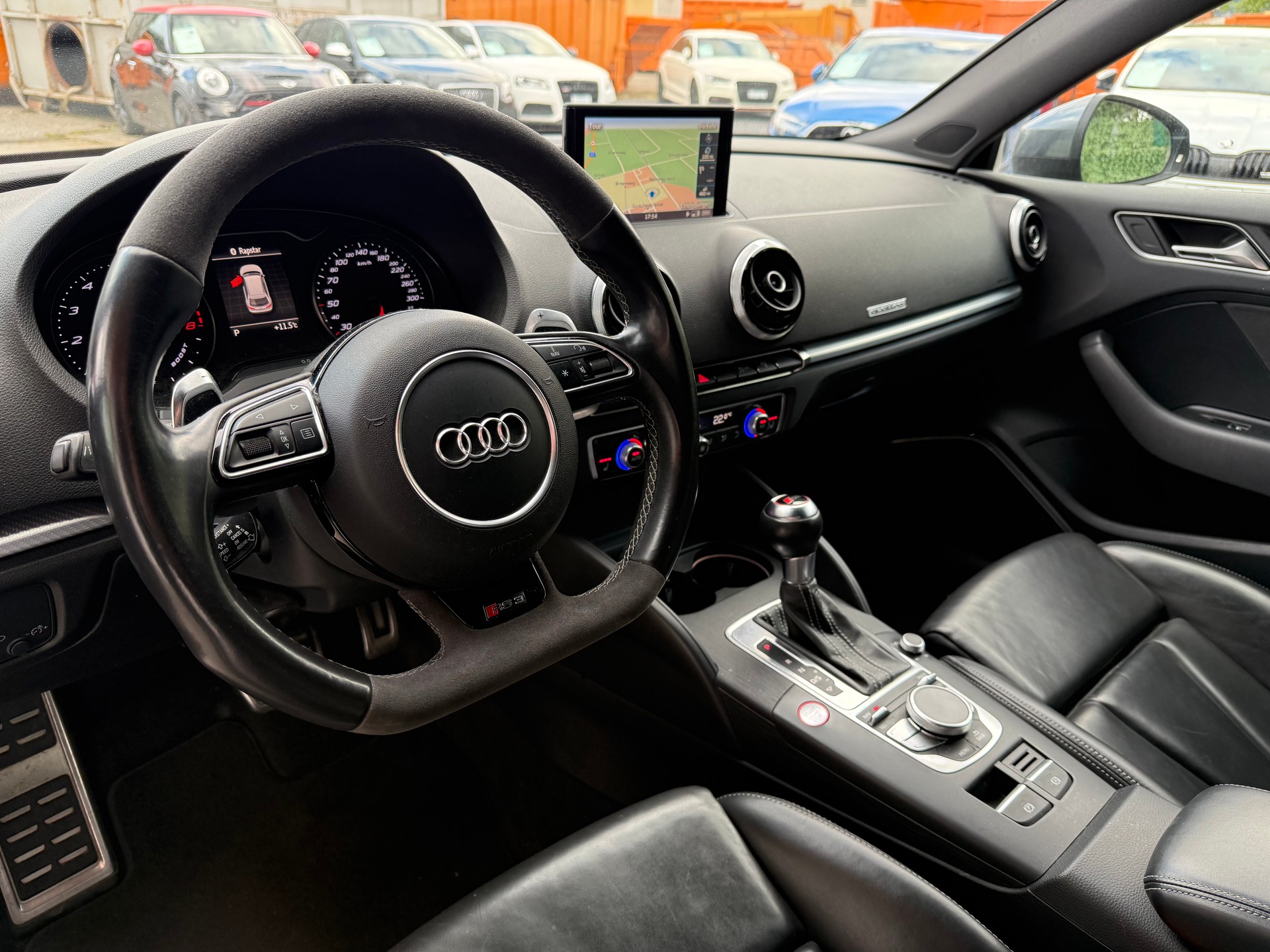 AUDI RS3 2.5 TSI quattro S-tronic-image-14