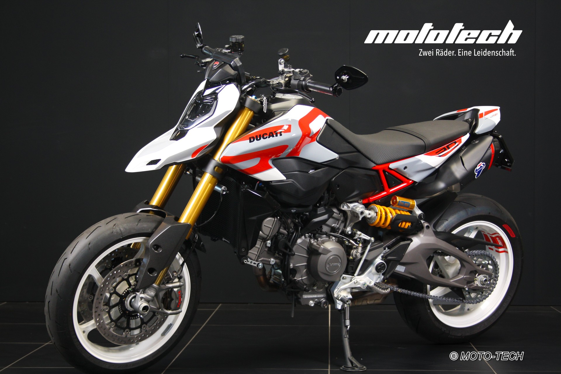 DUCATI Hypermotard V2 SP-image-5