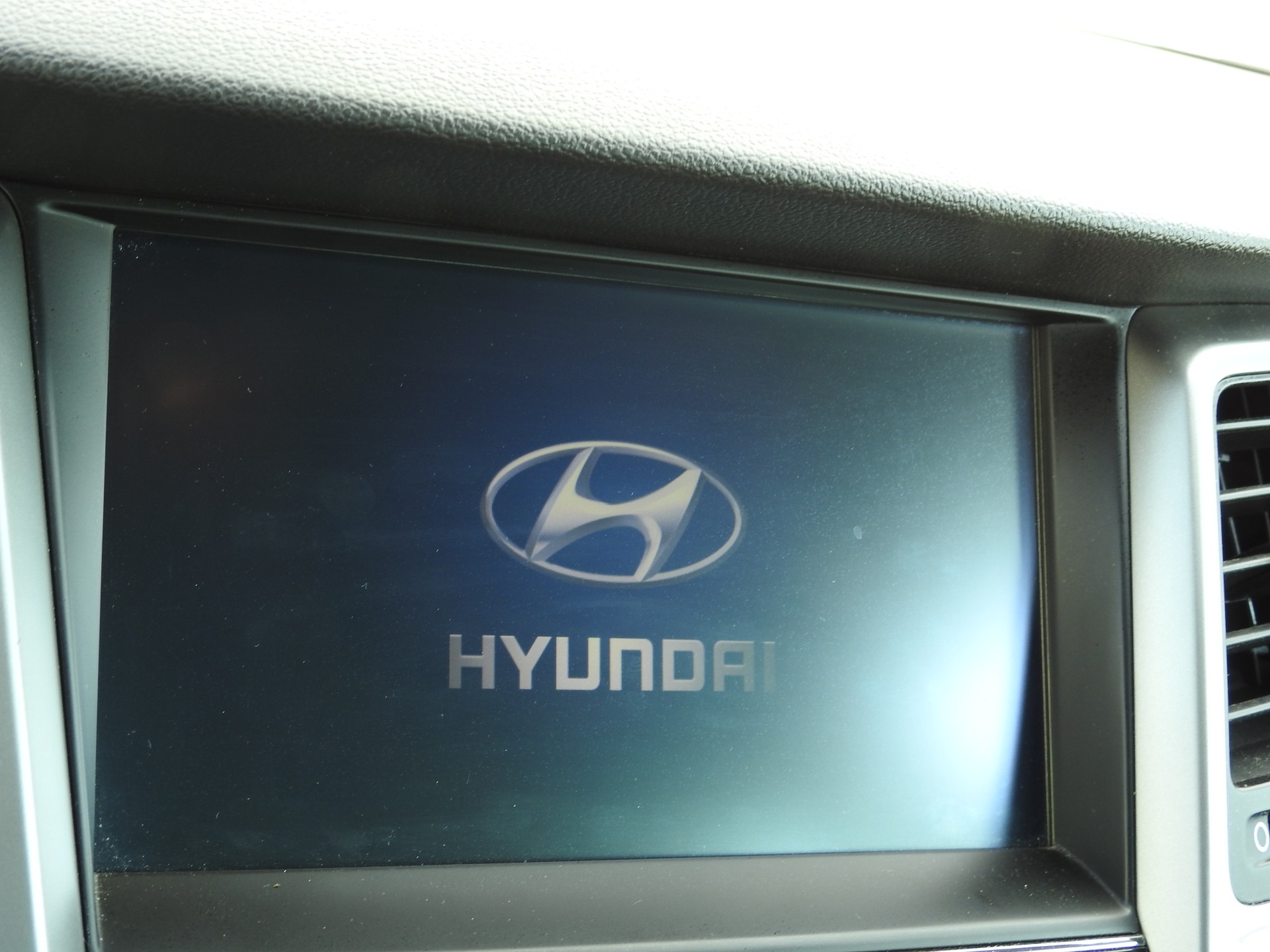 HYUNDAI Tucson 2.0 CRDI Plena 4WD Automatic-image-22