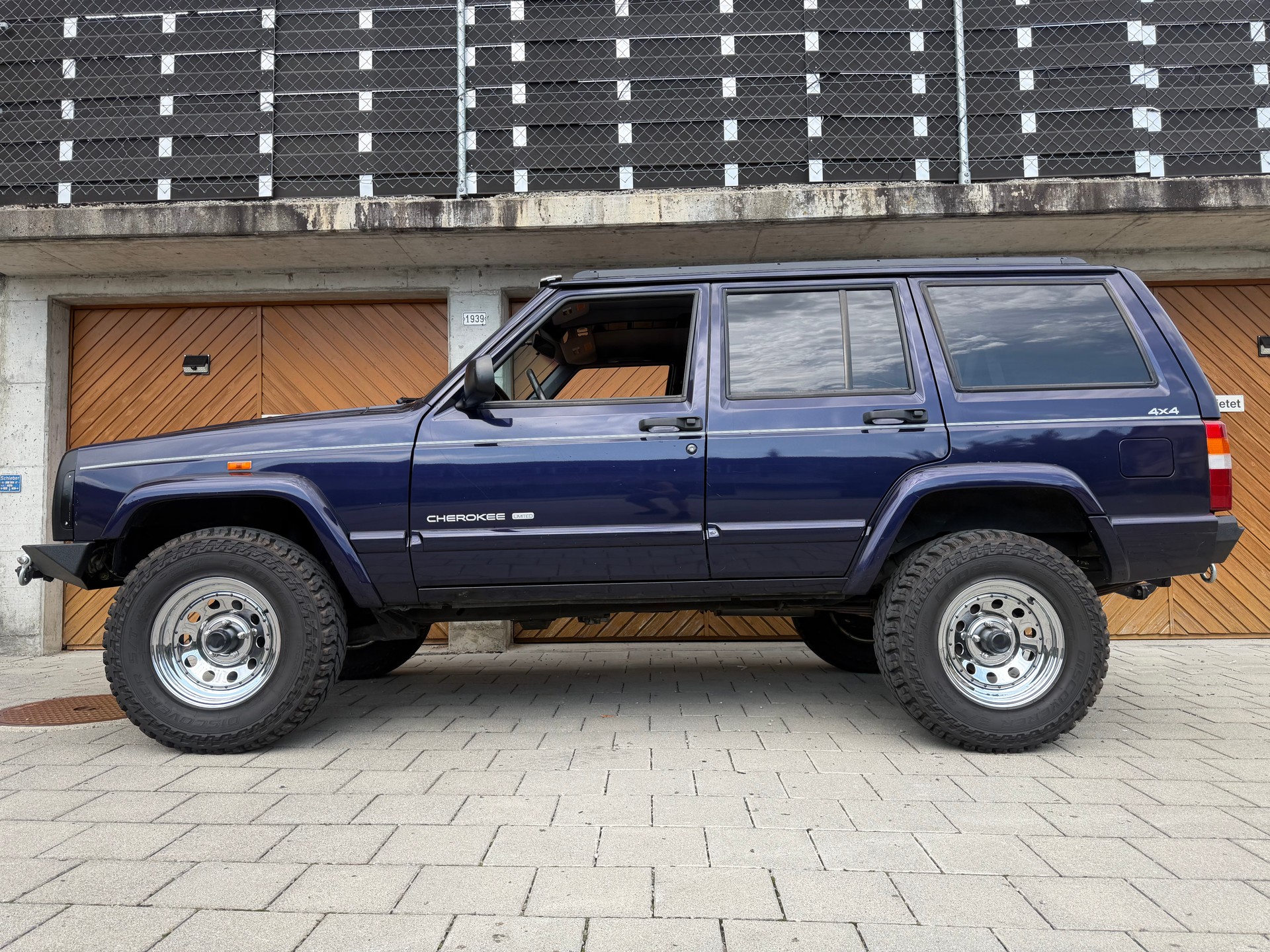JEEP Cherokee 4.0 Limited-image-4