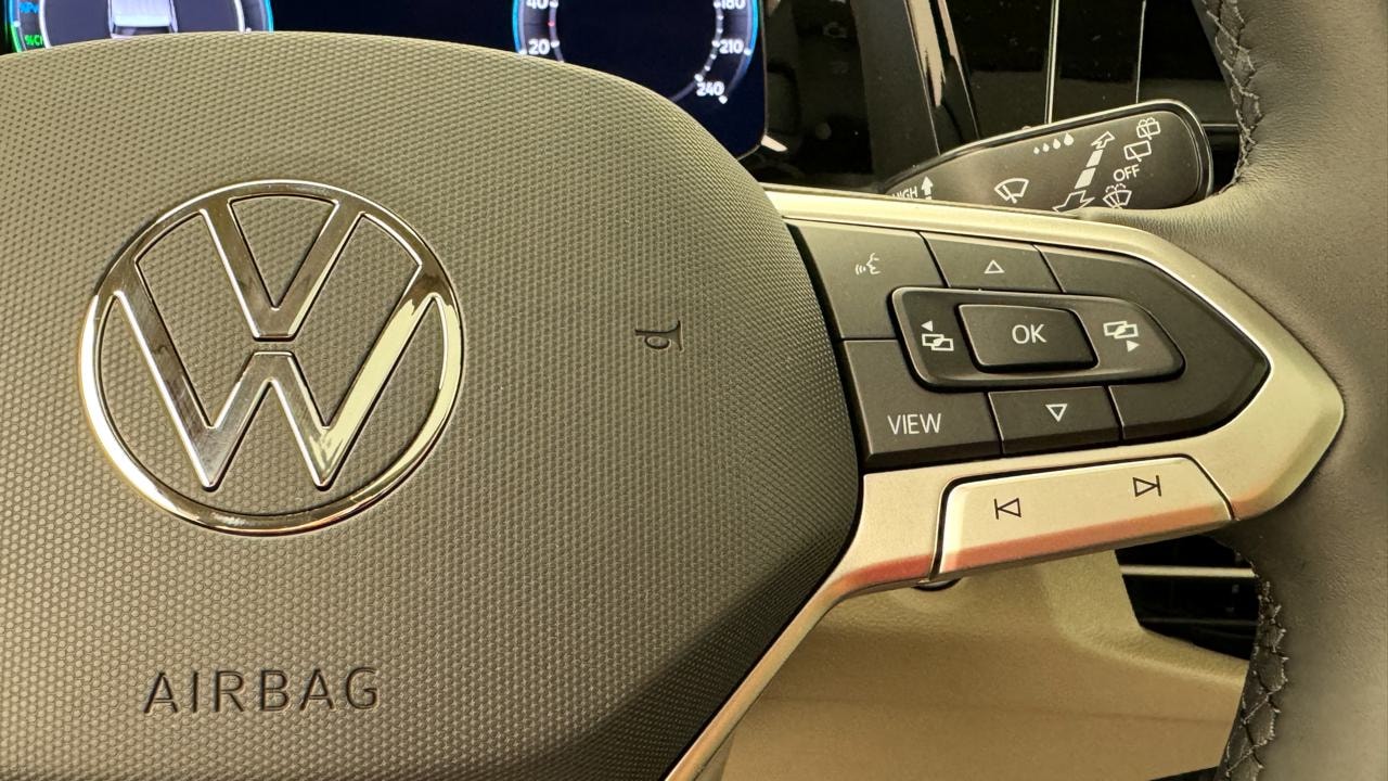 VW Multivan 1.5 eHybrid Life Edition 4Motion DSG-image-9