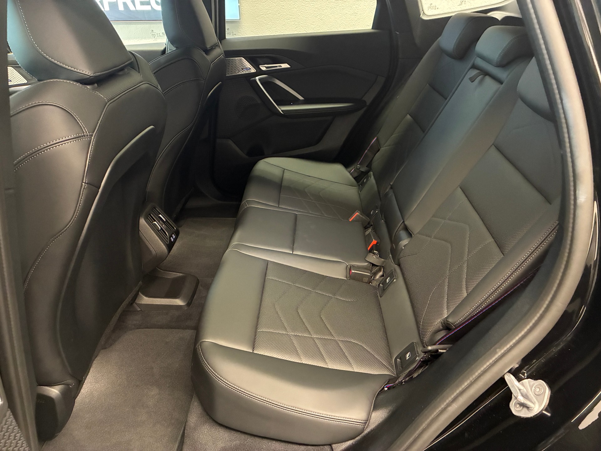 BMW X1 30e xDrive-image-18