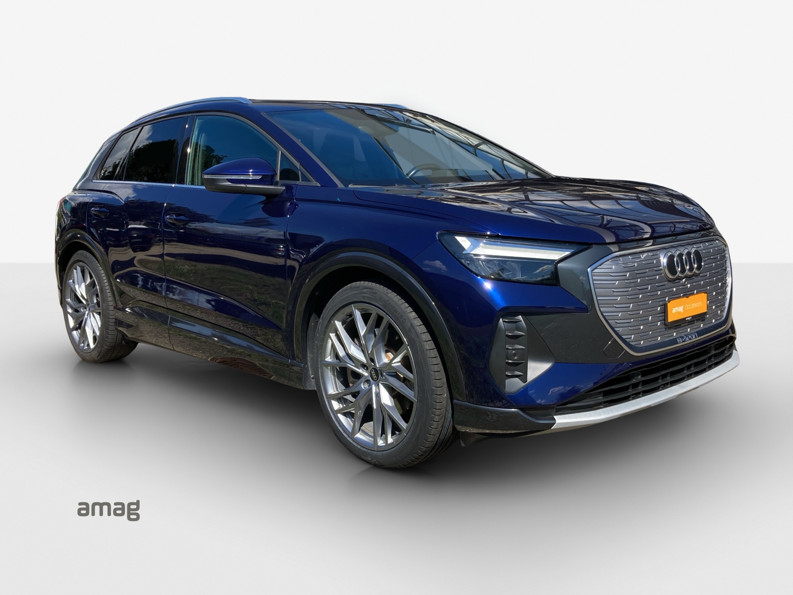 AUDI Q4 e-tron 50 quattro-image-5