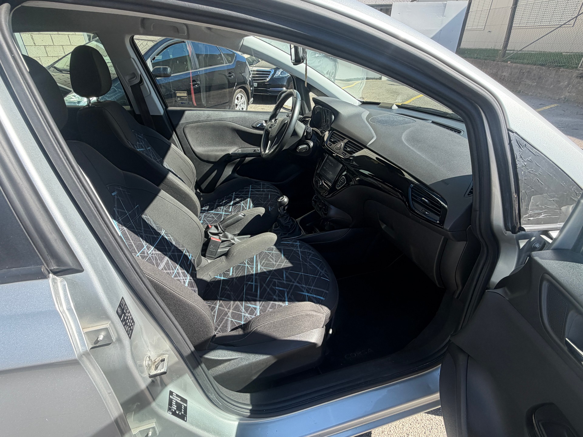 OPEL Corsa 1.0 T EcoFLEX Color Edition-image-9