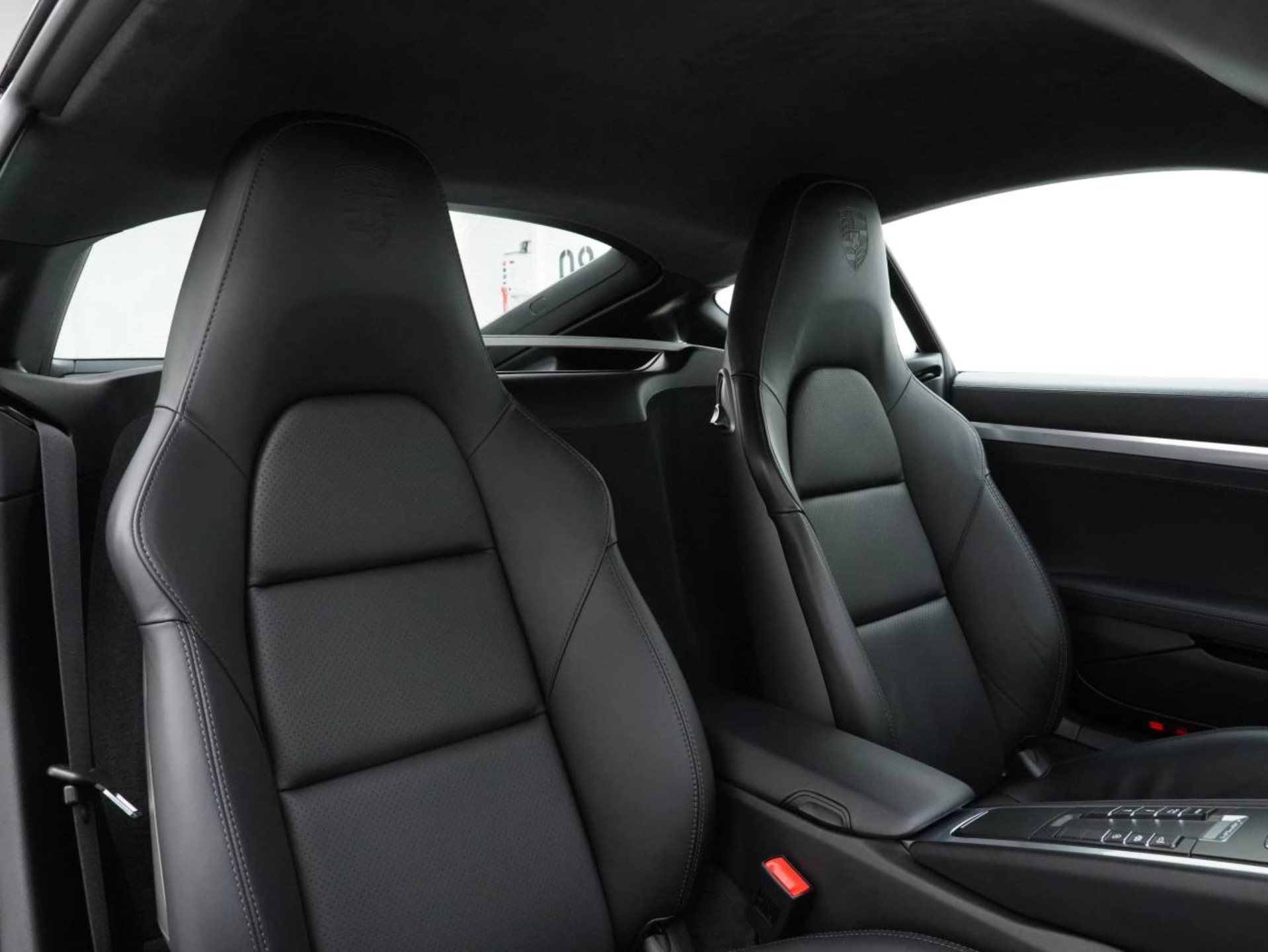 PORSCHE Cayman GTS-image-26
