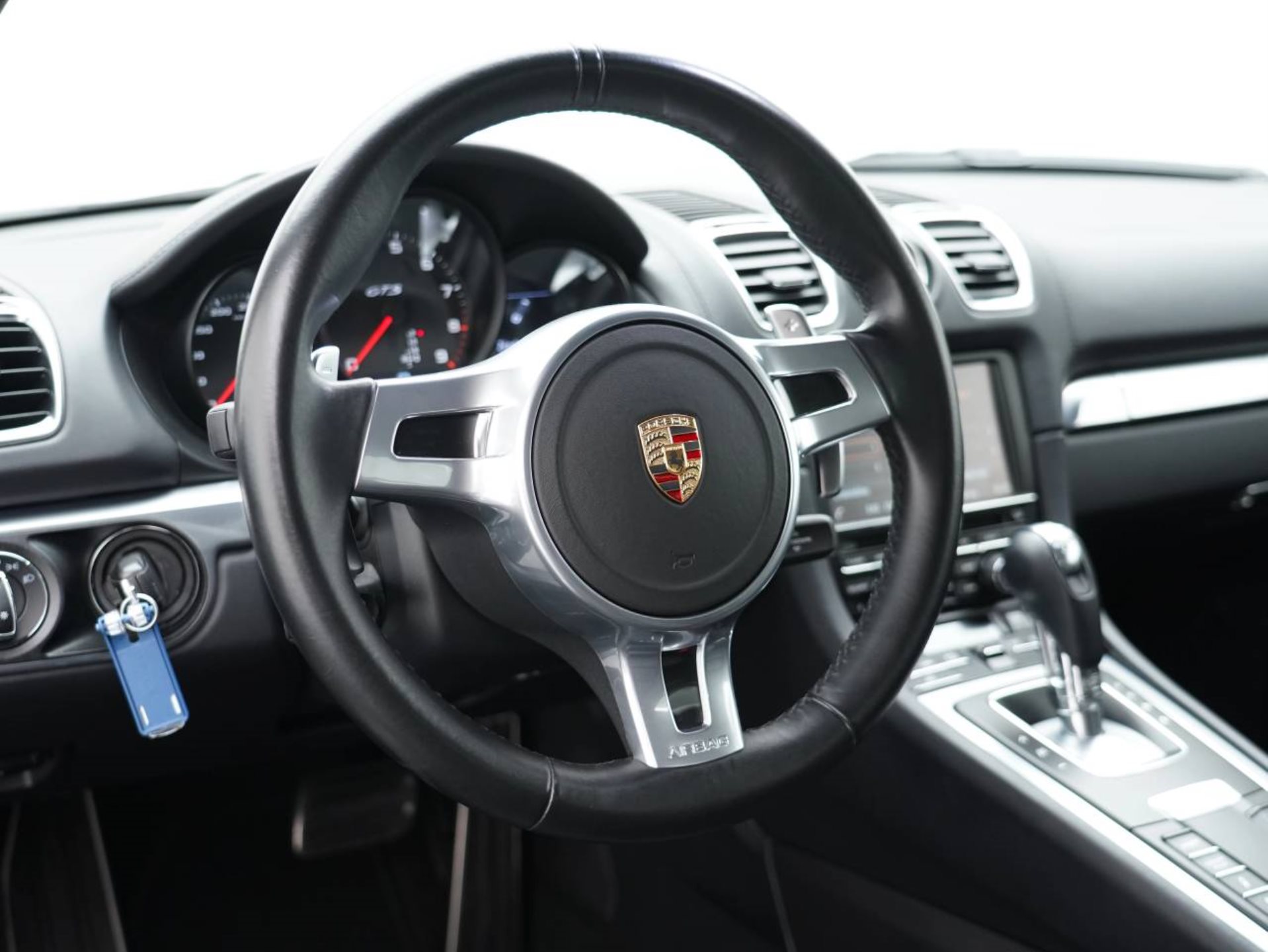 PORSCHE Cayman GTS-image-15