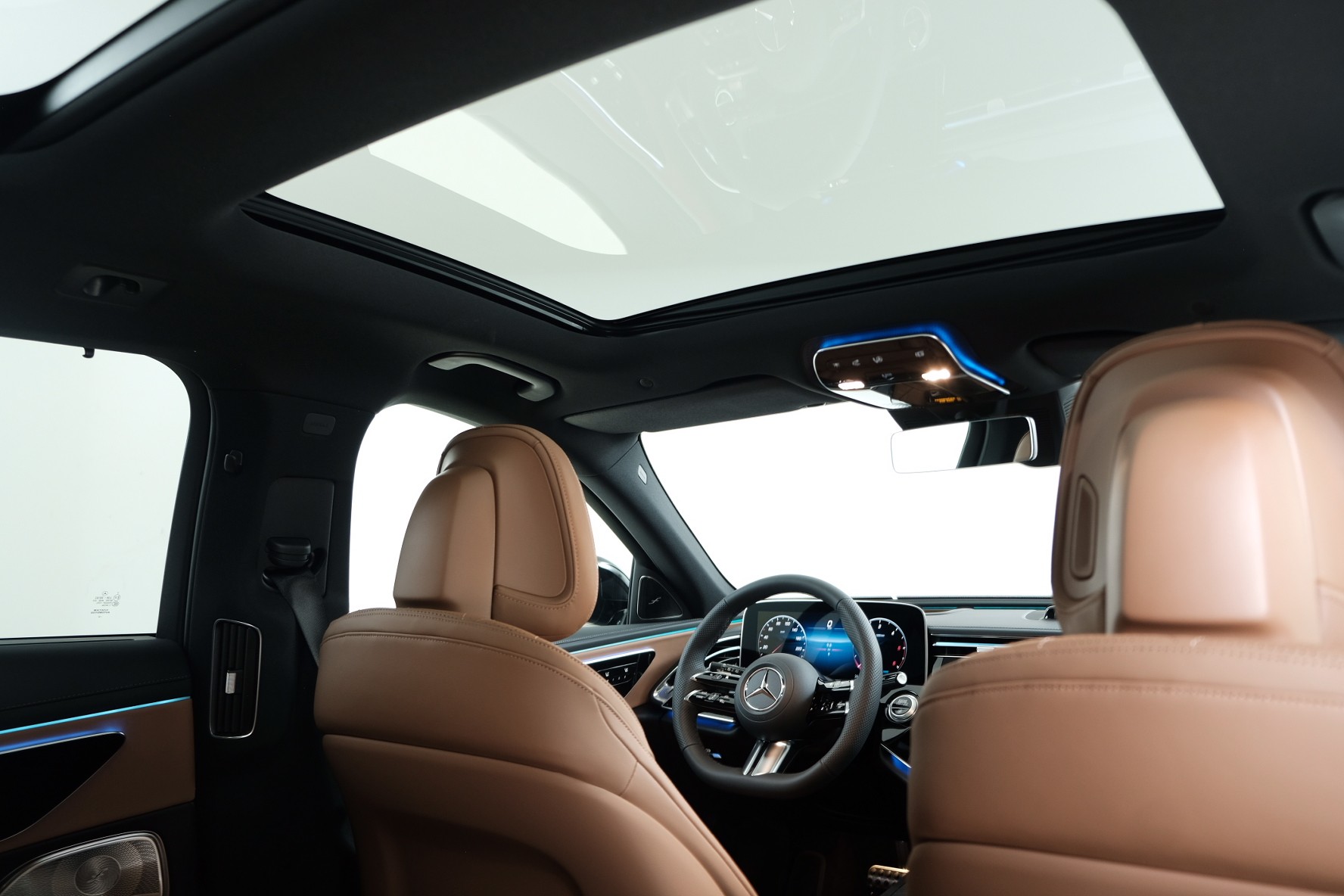MERCEDES-BENZ E 450 d AMG Line 4Matic T-Modell S214-image-10