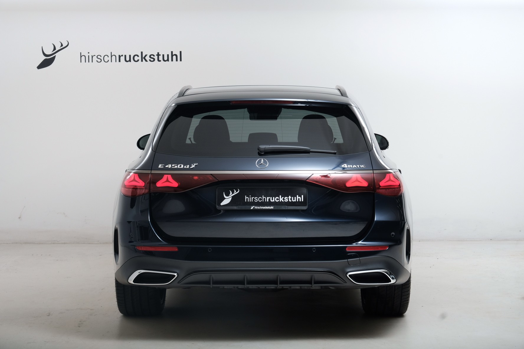 MERCEDES-BENZ E 450 d AMG Line 4Matic T-Modell S214-image-4