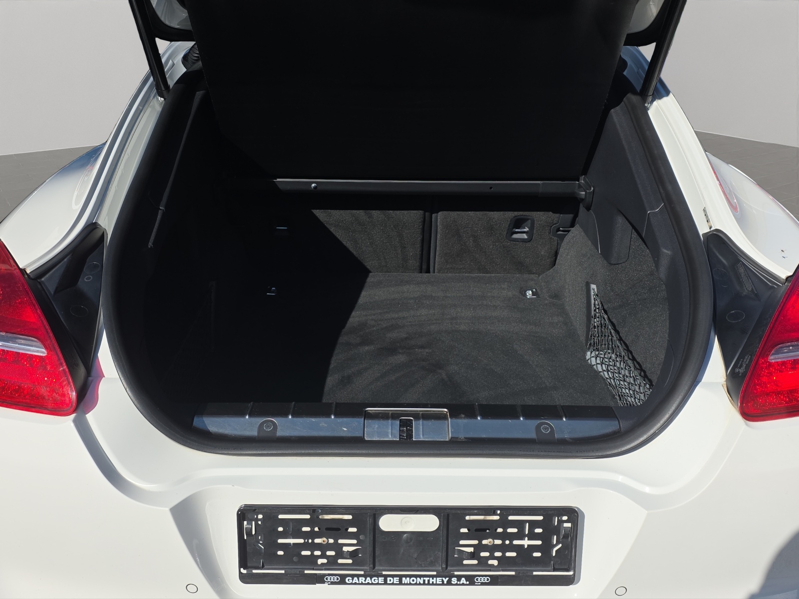 PORSCHE Panamera 4 3.6 PDK-image-12
