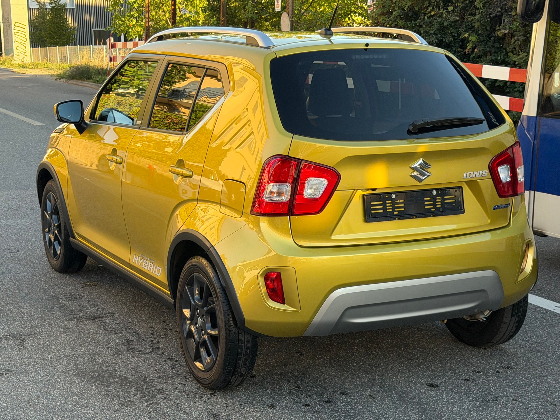 SUZUKI Ignis 1.2i Generation Top Hybrid-showroom-element-3