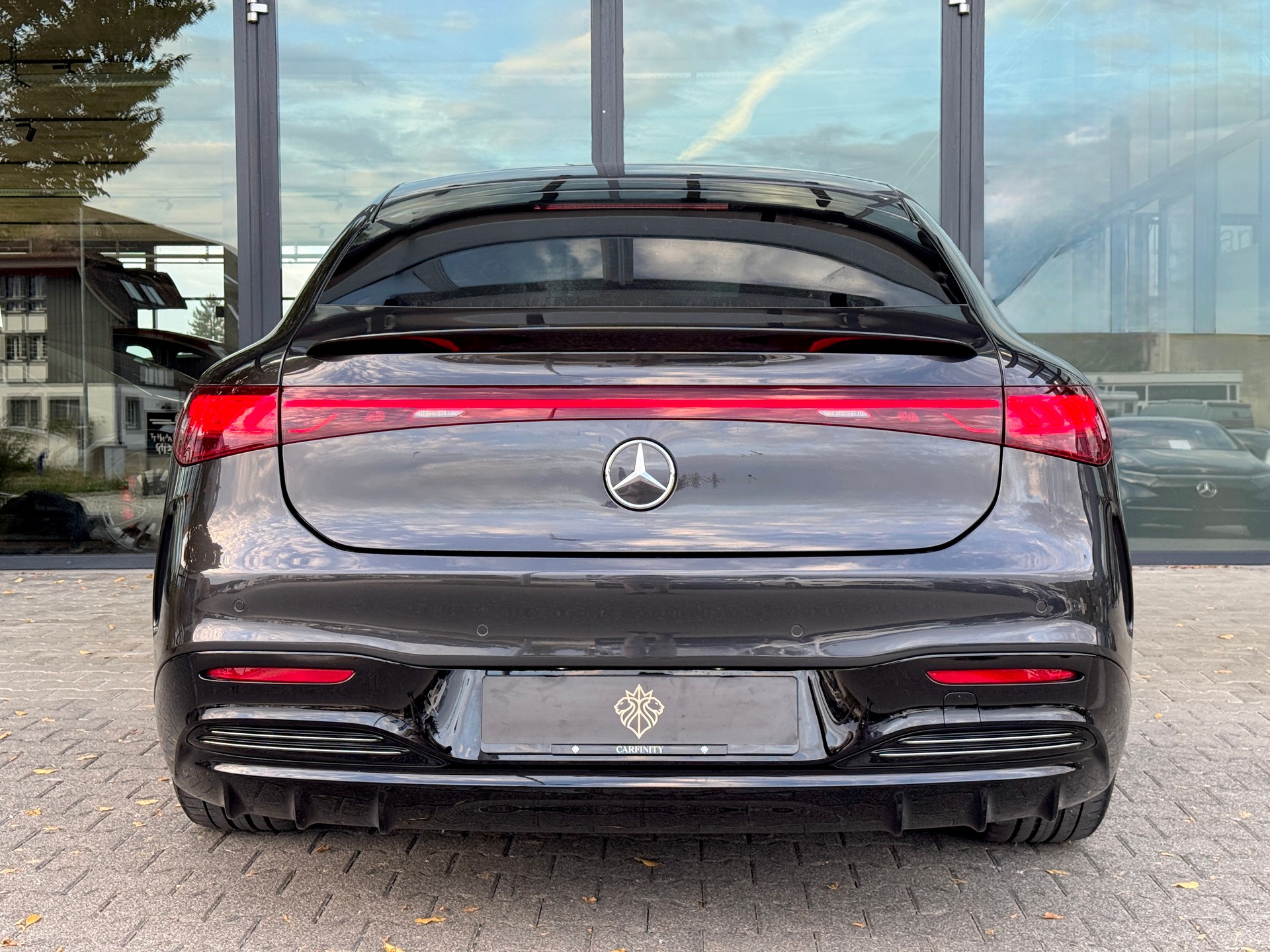 MERCEDES-BENZ EQS 450+ AMG Line-image-4