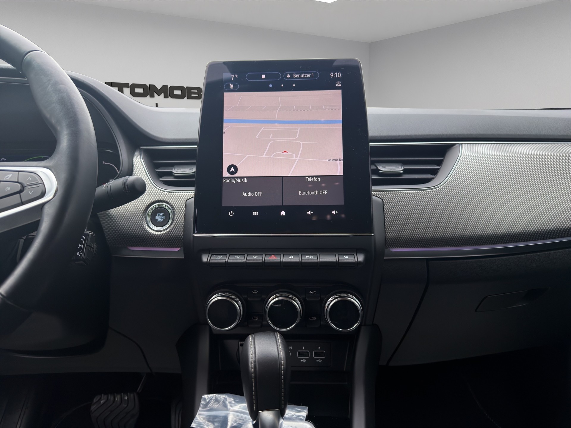 RENAULT Arkana 1.6 E-Tech Intens-image-10