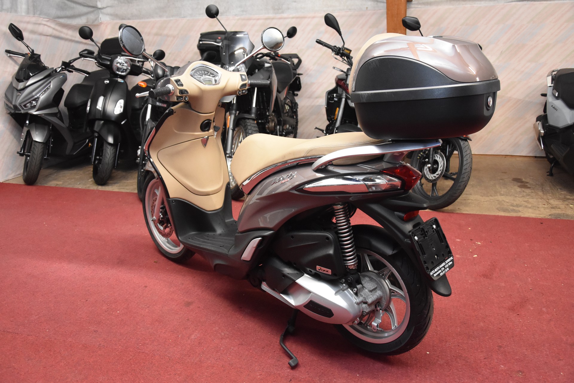 PIAGGIO Liberty 125 iGet ABS-image-2