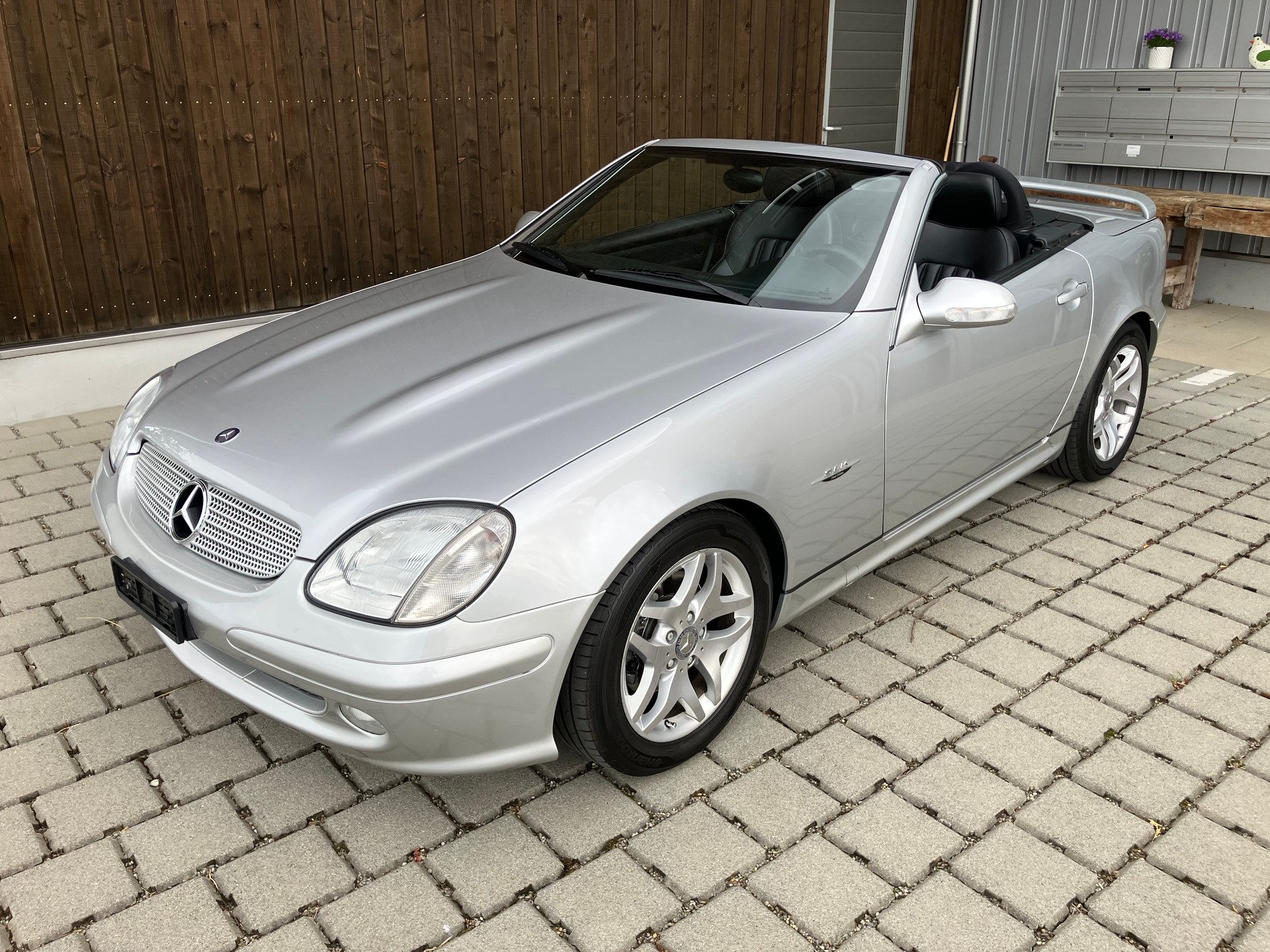 MERCEDES-BENZ SLK 230 Kompressor Final Edition-image-18
