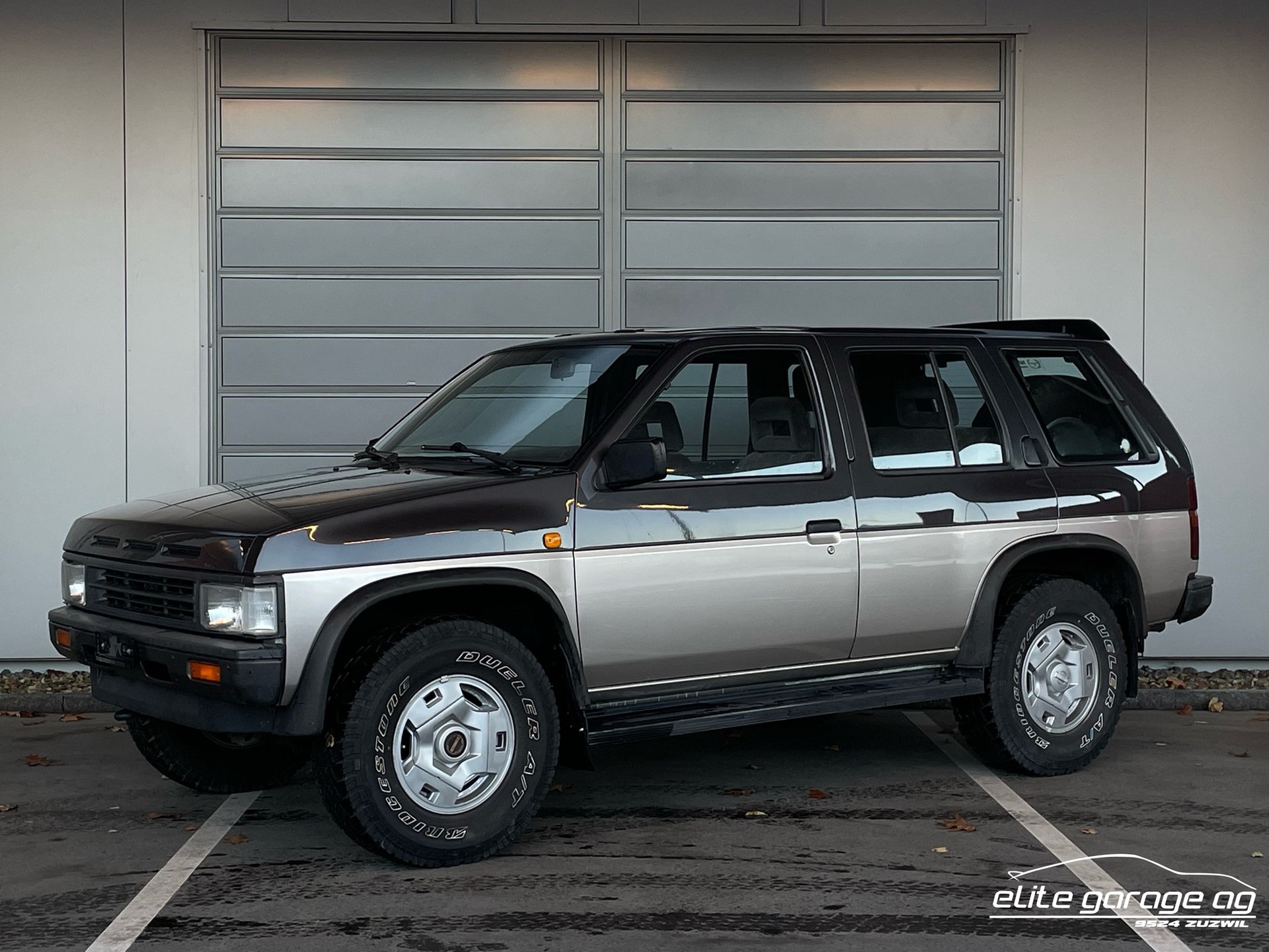 NISSAN Terrano 3.0 V6 Automat