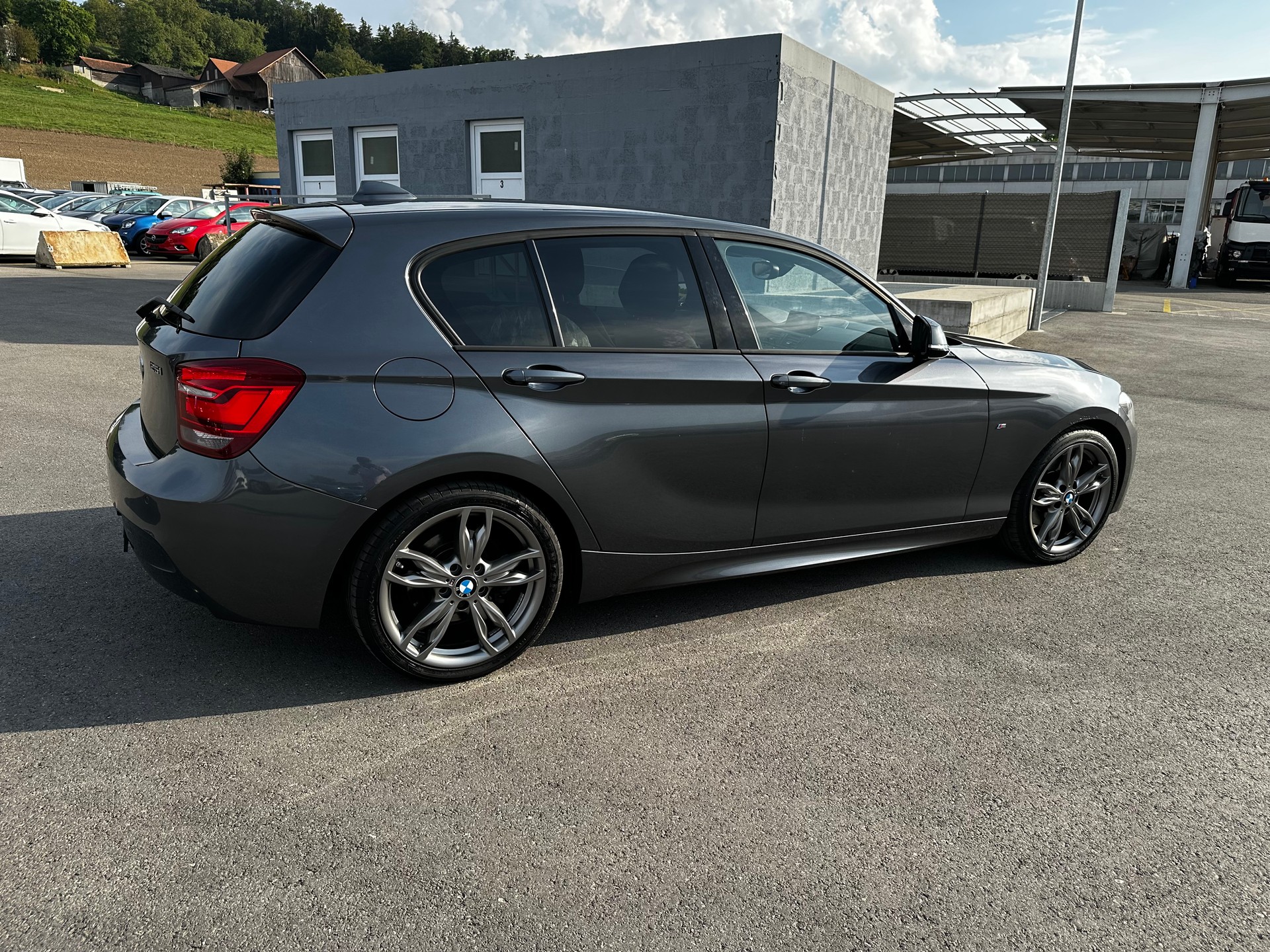 BMW 125i Sport Line Steptronic-image-7