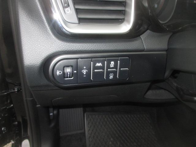 KIA Ceed 1.5 T-GDi Power-image-11