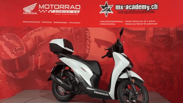 HONDA SH 125 + *Matte Pearl Cool White*-image-6