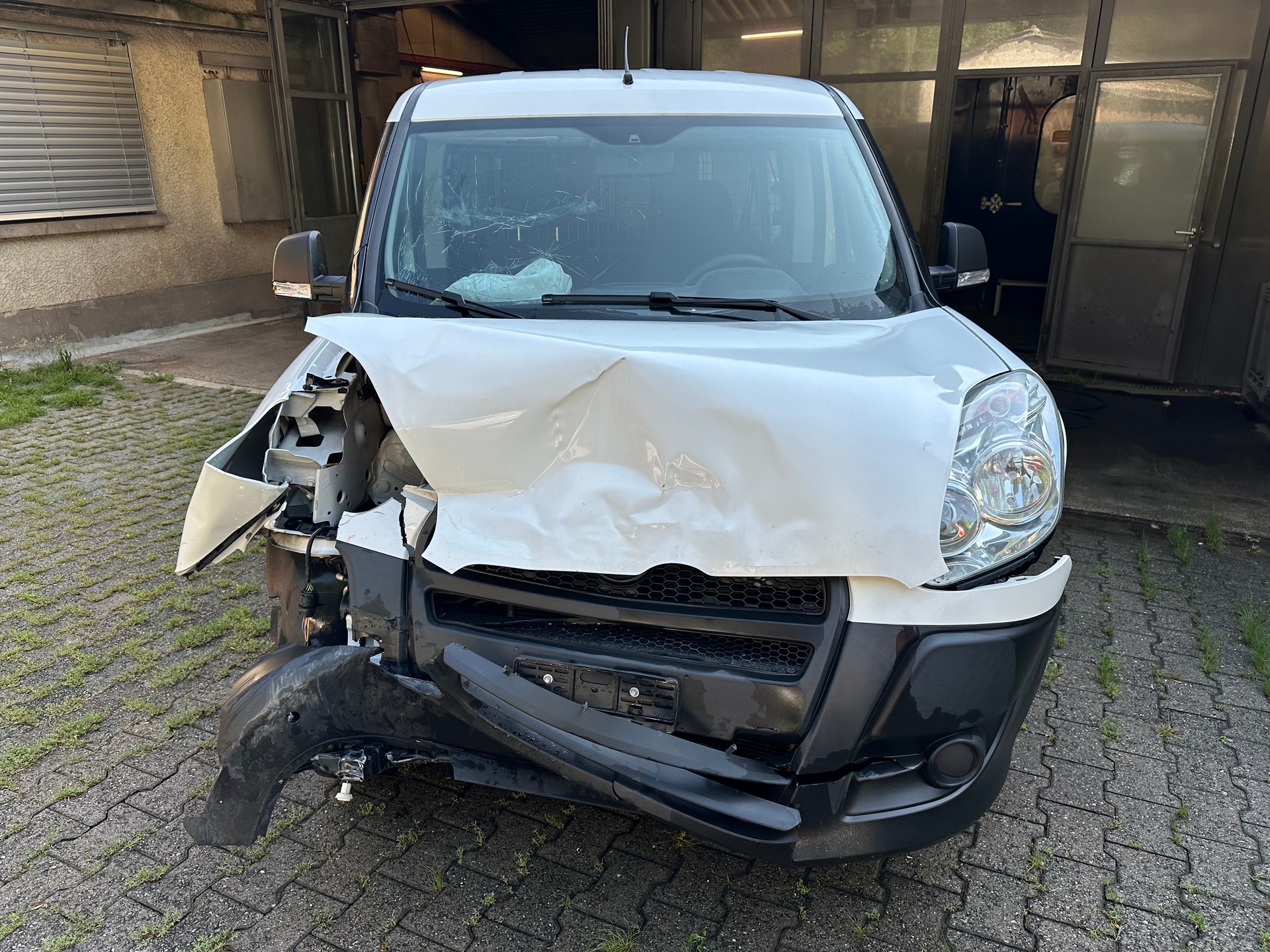 FIAT Doblò 1.4 Active FIXPREIS-showroom-element-2