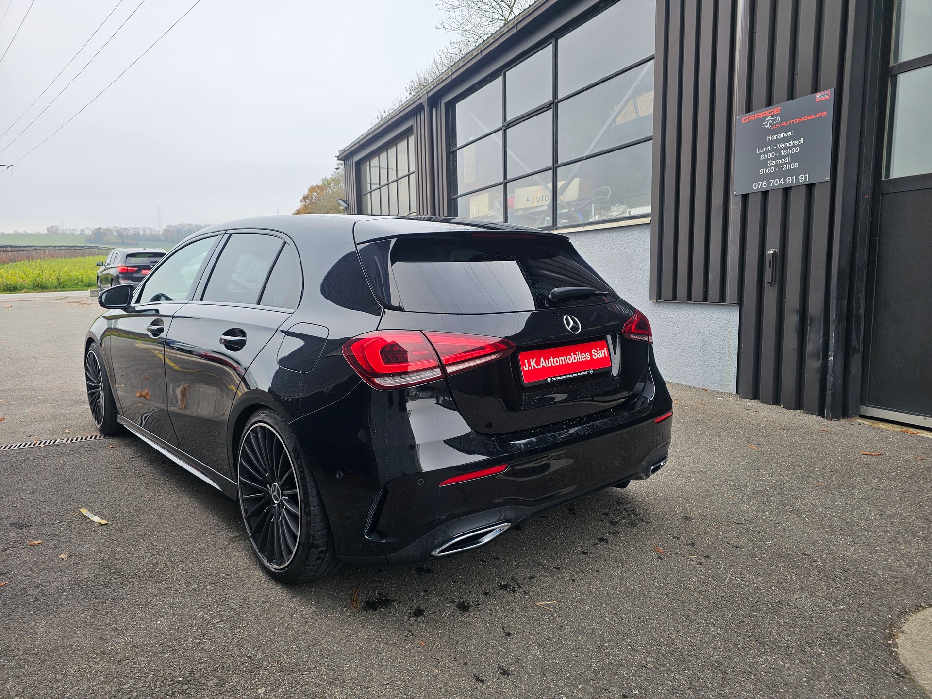 MERCEDES-BENZ A 200 AMG Line 7G-DCT-image-9