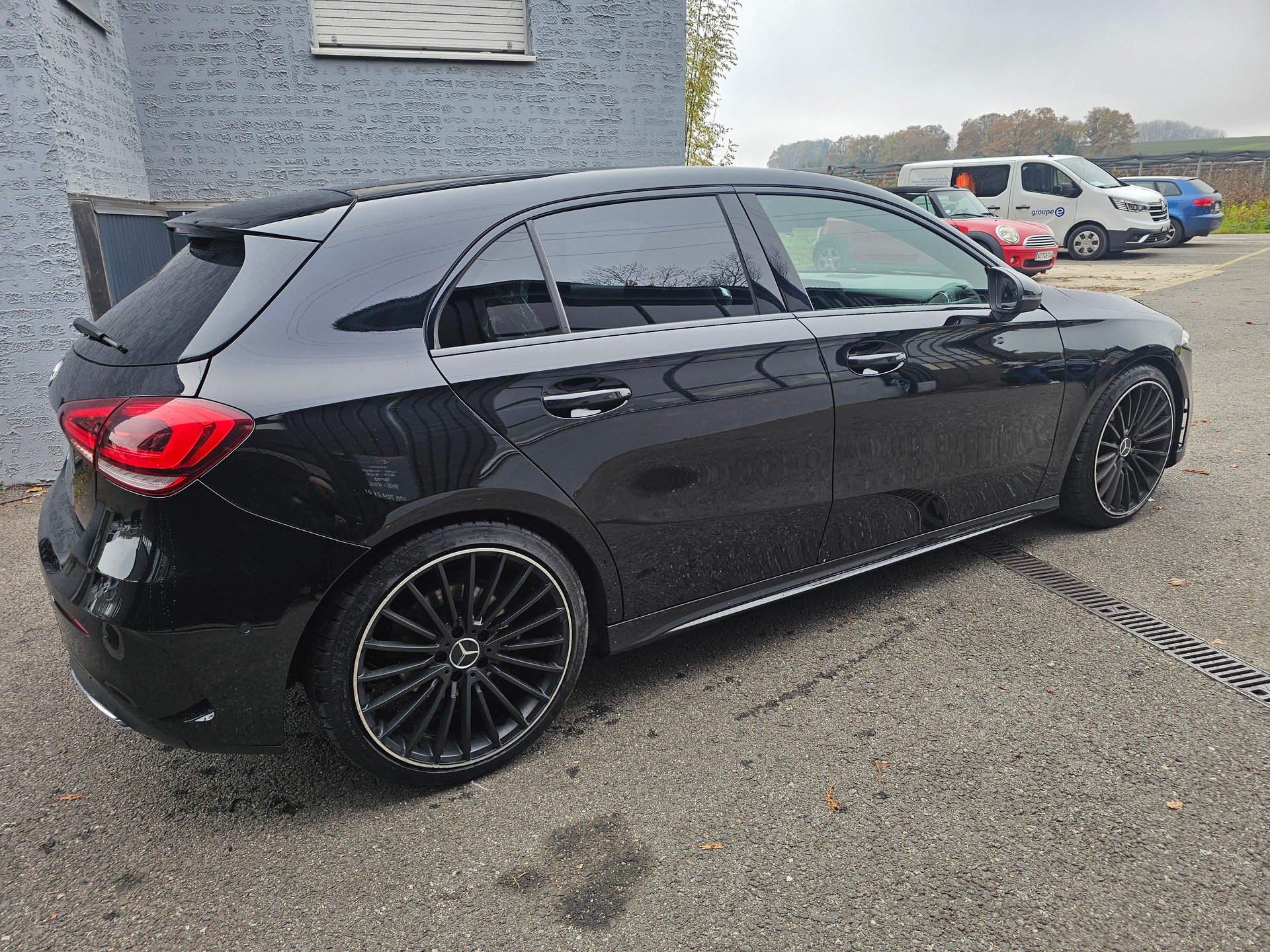 MERCEDES-BENZ A 200 AMG Line 7G-DCT-image-8