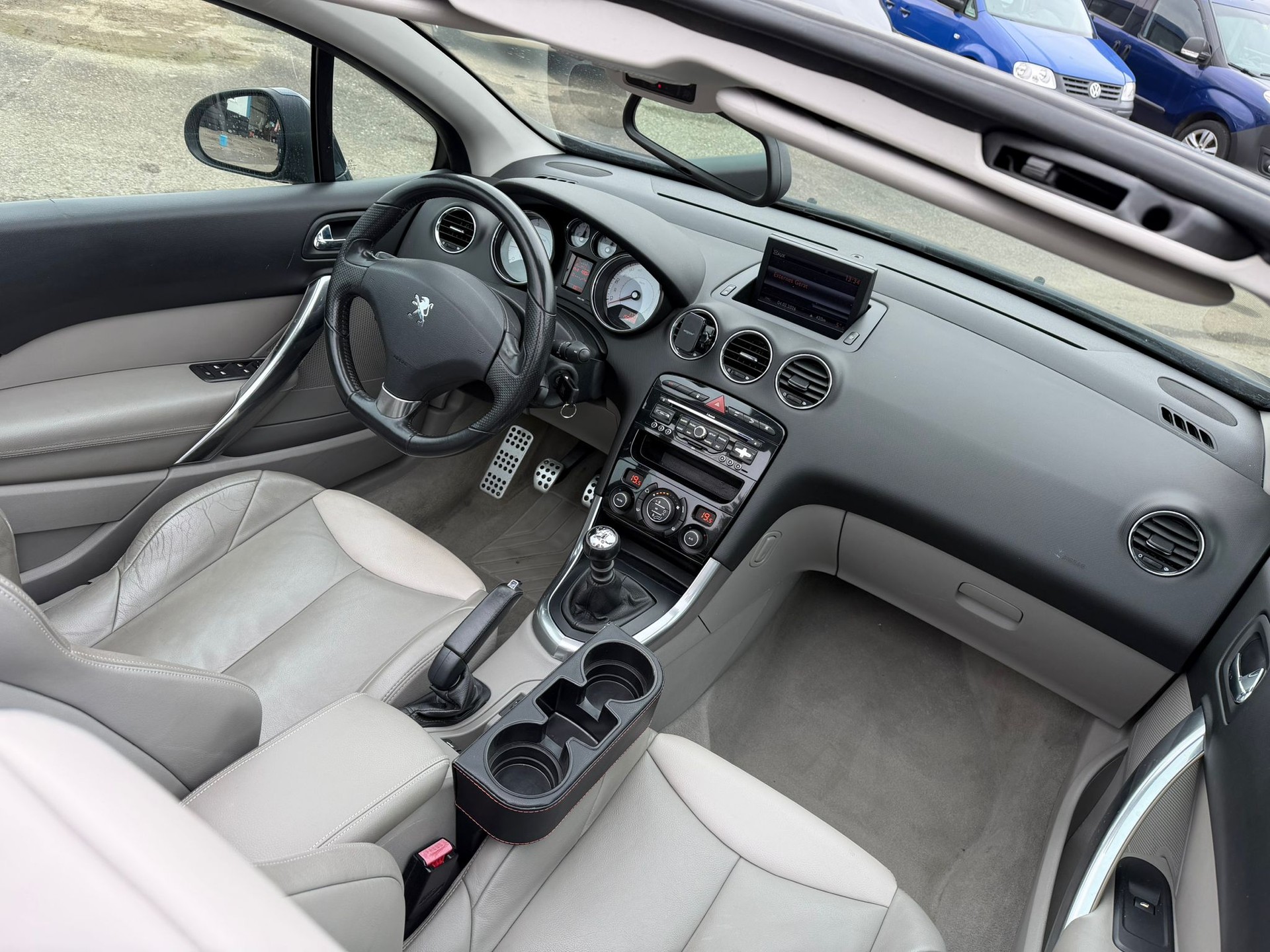 PEUGEOT 308 CC 1.6 16V Turbo Sport Pack-image-6