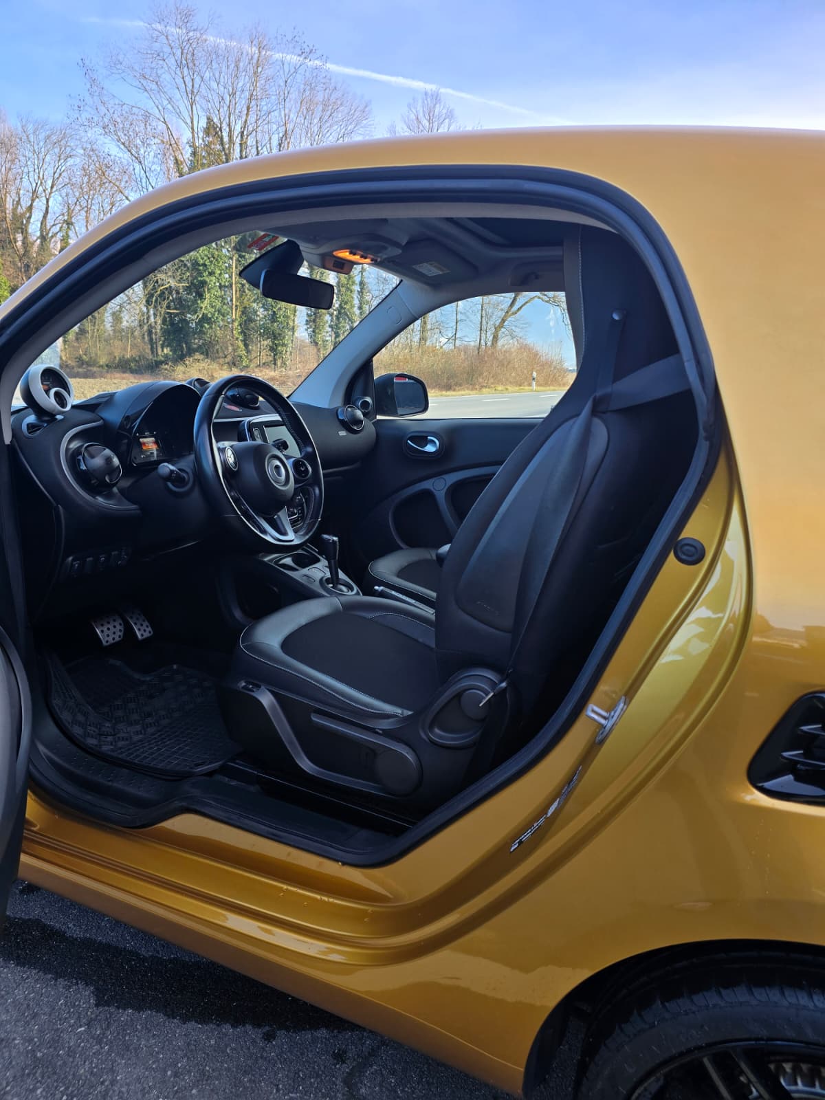 SMART fortwo Brabus twinmatic-image-6